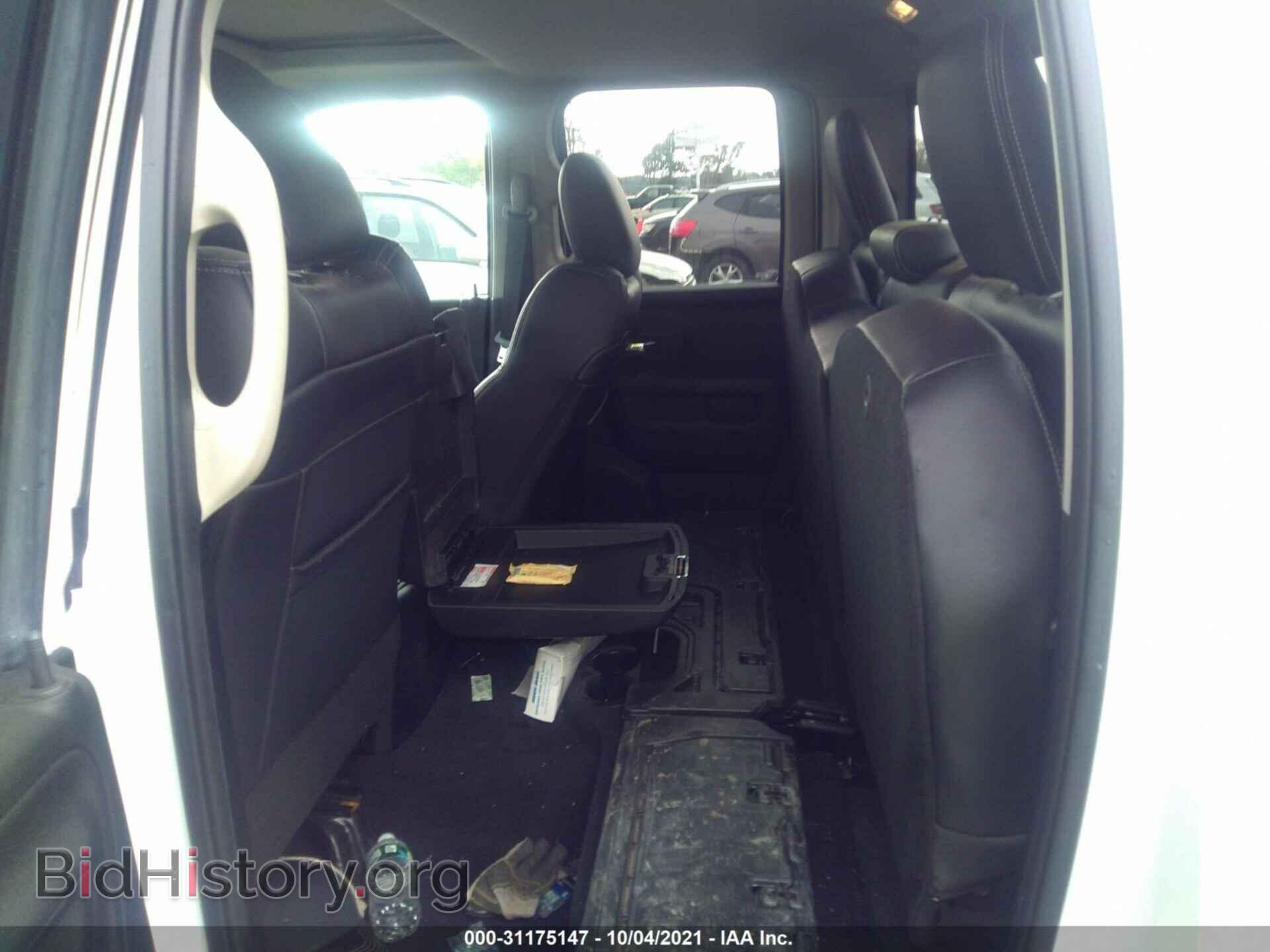 2017 RAM 1500 - VIN: 1C6RR7HT9HS792936 - Фото 8