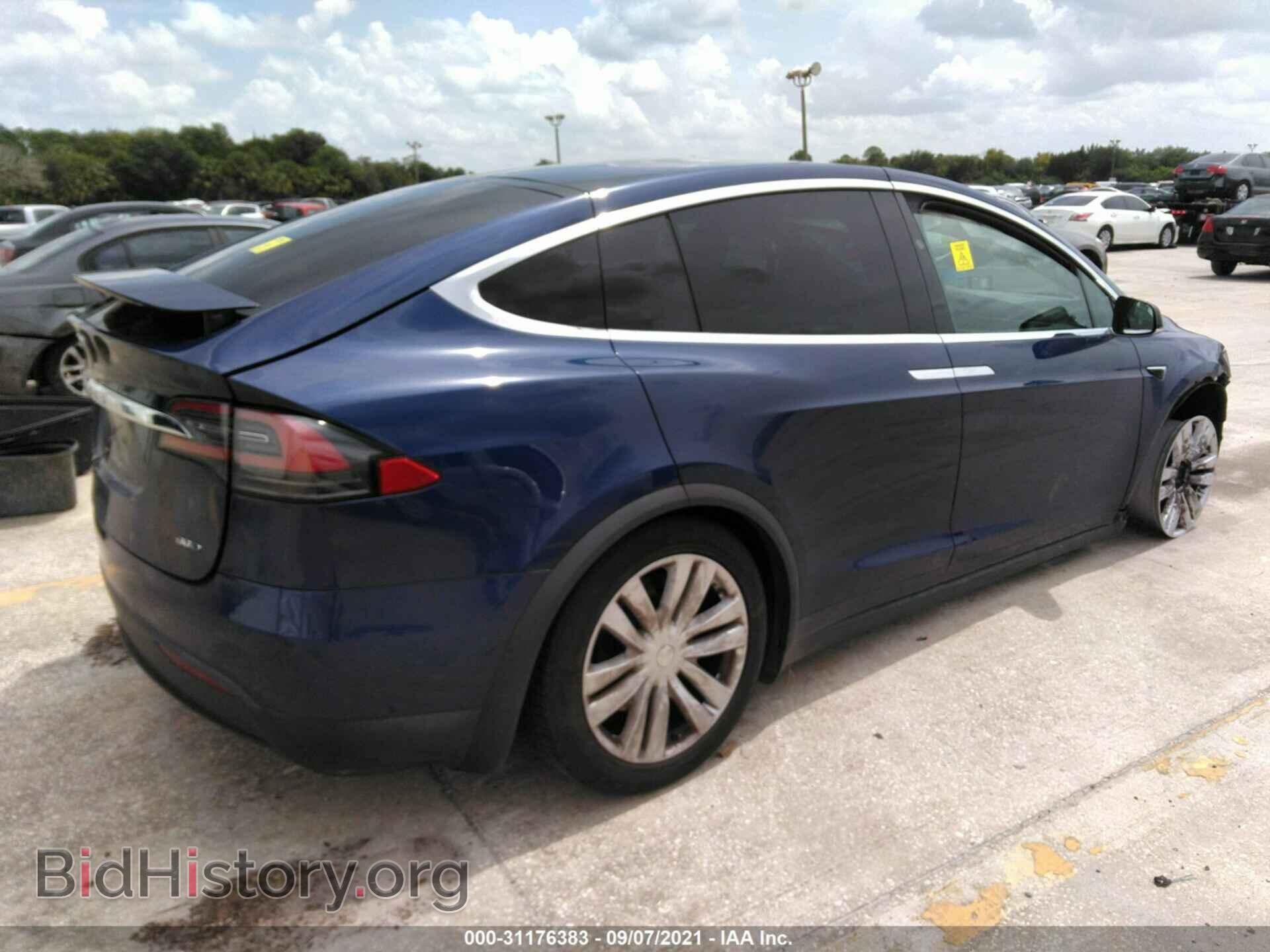2017 TESLA MODEL X - VIN: 5YJXCBE26HF041306 - Photo 4