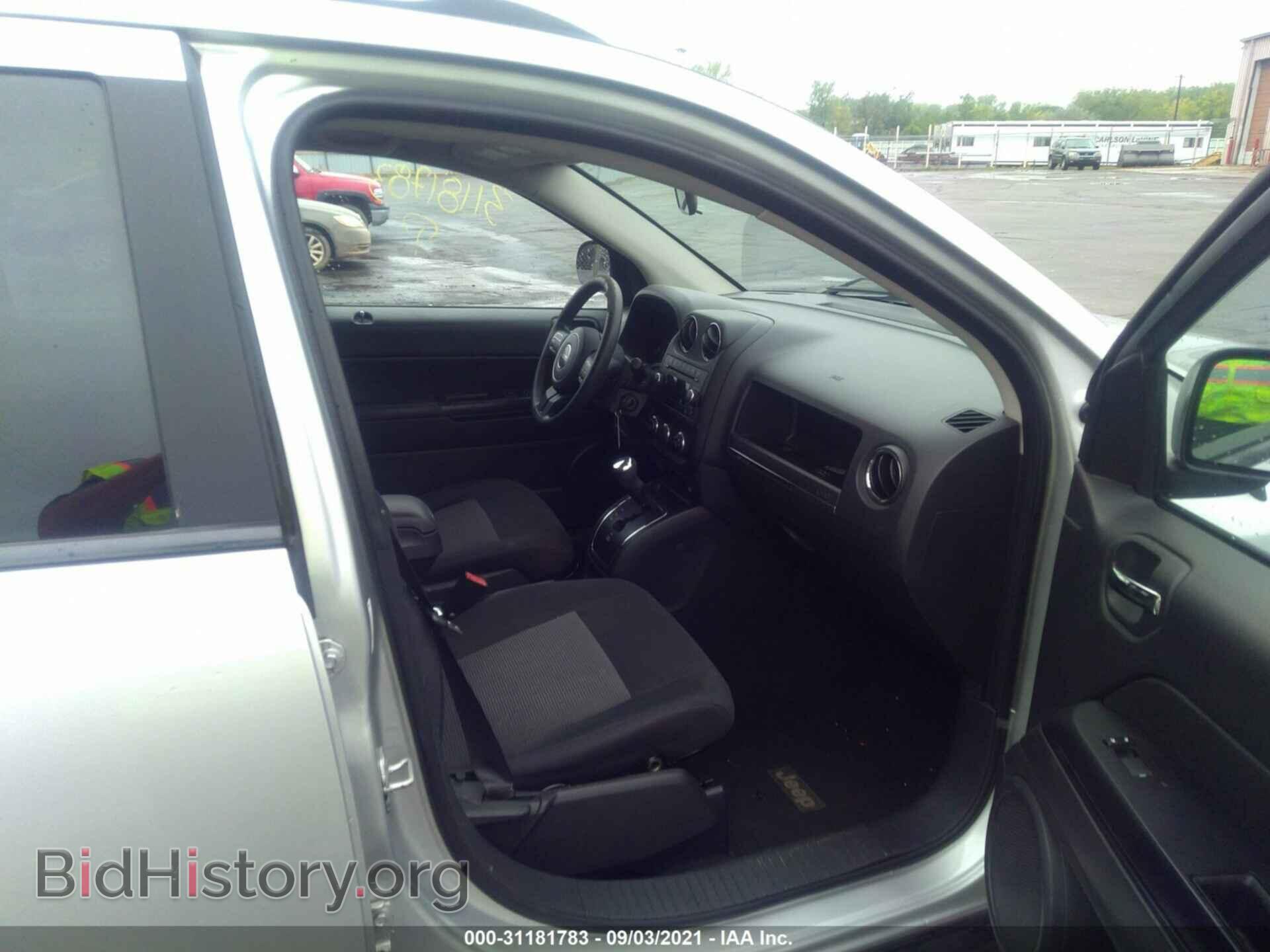 2011 JEEP COMPASS - VIN: 1J4NF1FB1BD215539 - Фото 5
