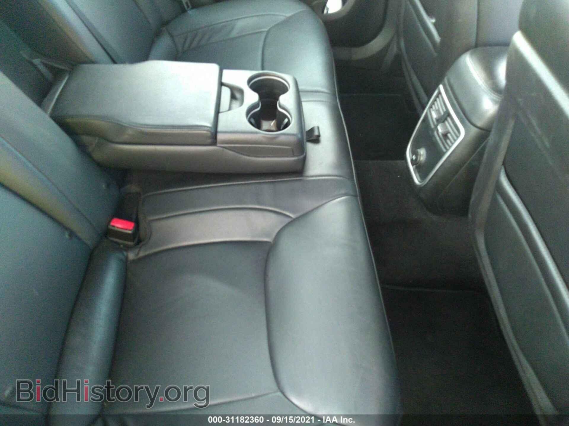 2014 CHRYSLER 300 - VIN: 2C3CCARG5EH221059 - Photo 8