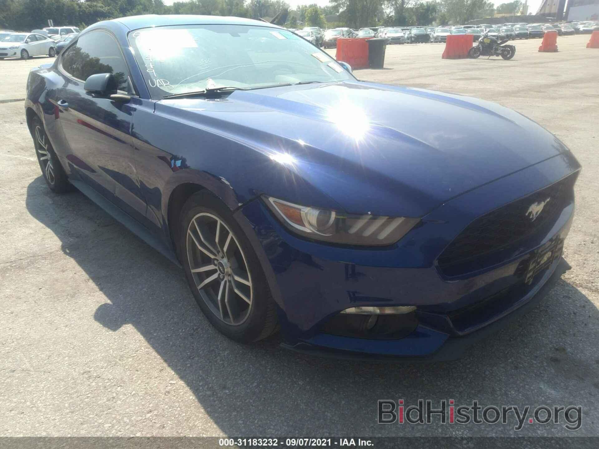 Photo 1FA6P8TH7F5381949 - FORD MUSTANG 2015