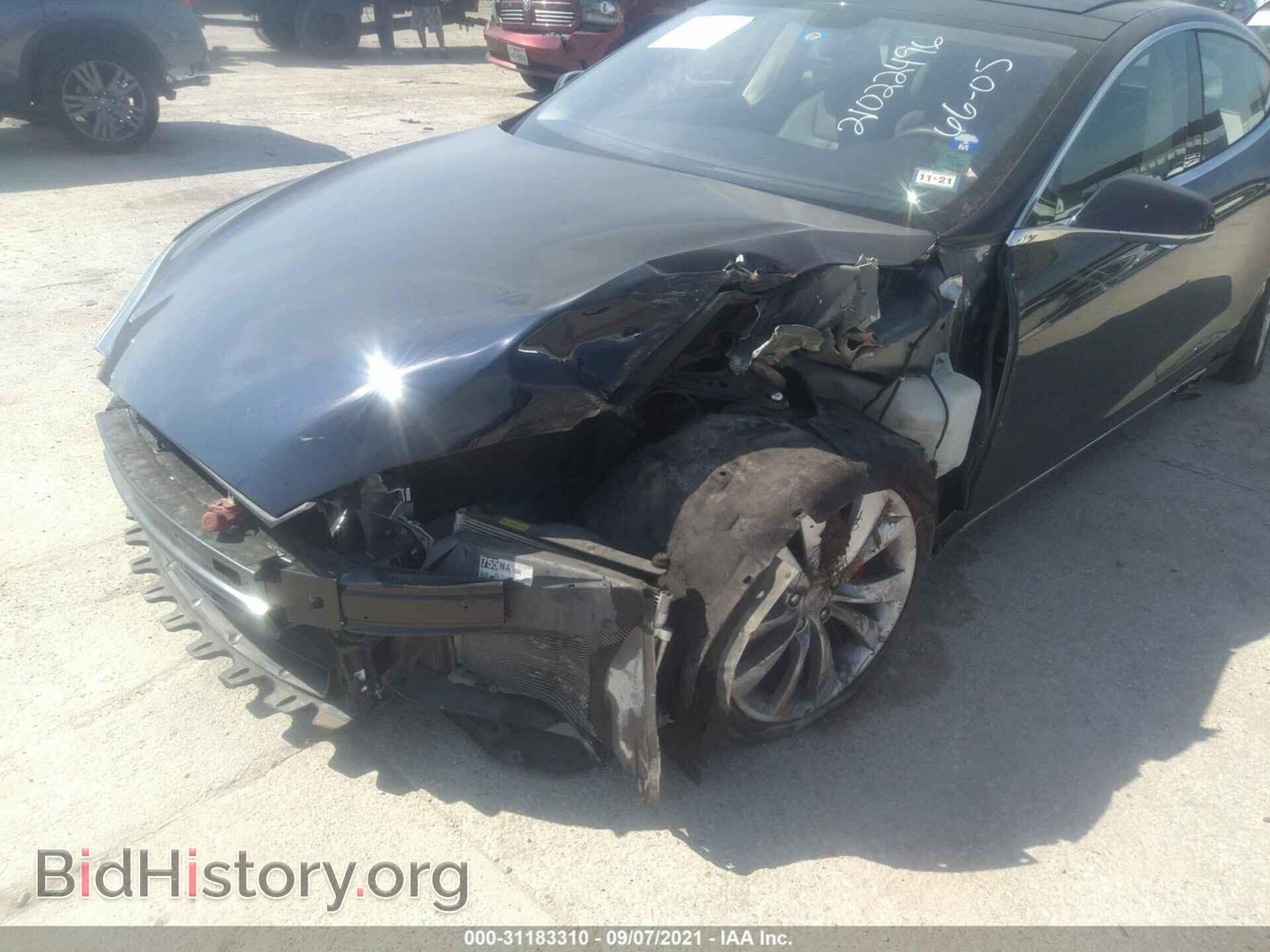 2014 TESLA MODEL S - VIN: 5YJSA1H19EFP40650 - Фото 6