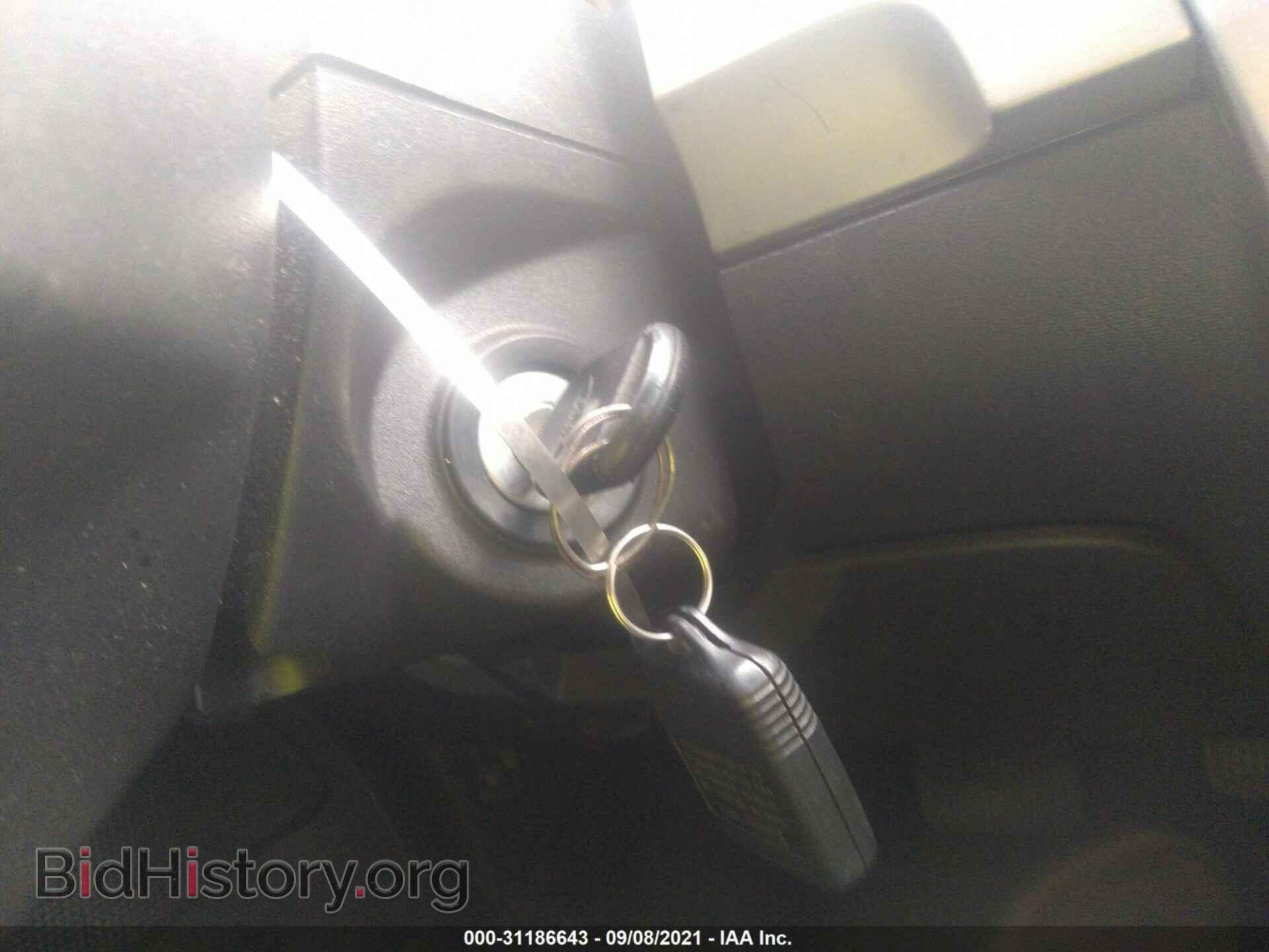 2010 FORD FOCUS - VIN: 1FAHP3GNXAW183266 - Фото 11