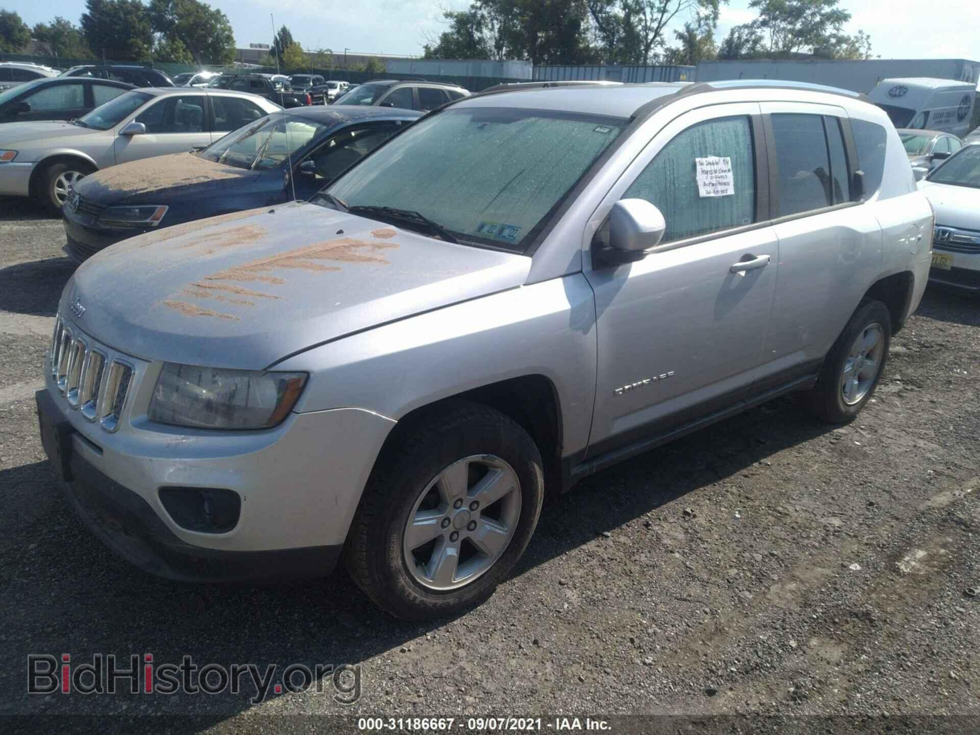 2014 JEEP COMPASS - VIN: 1C4NJCEA5ED606593 - Photo 2
