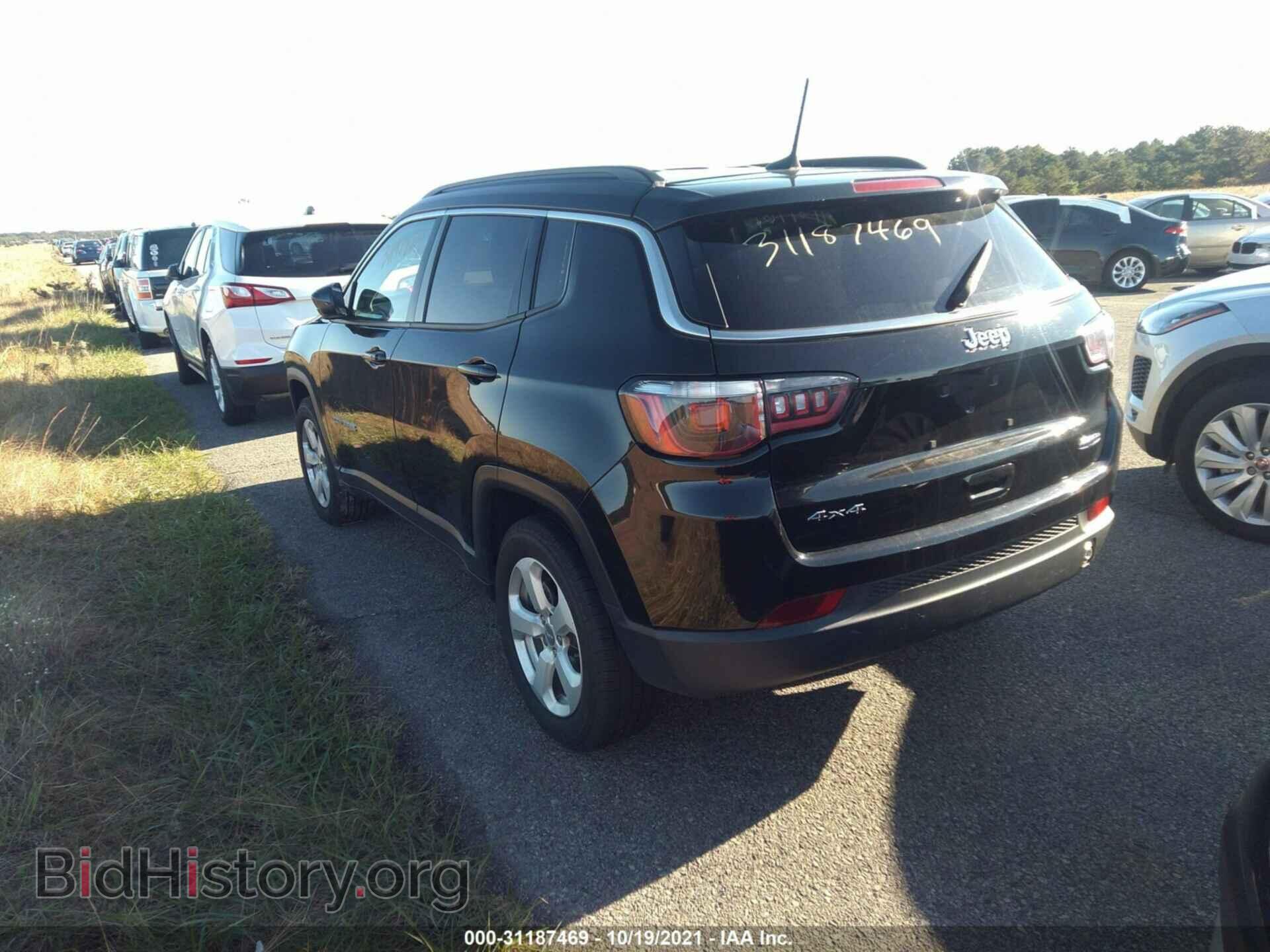 2018 JEEP COMPASS - VIN: 3C4NJDBBXJT284458 - Фото 3