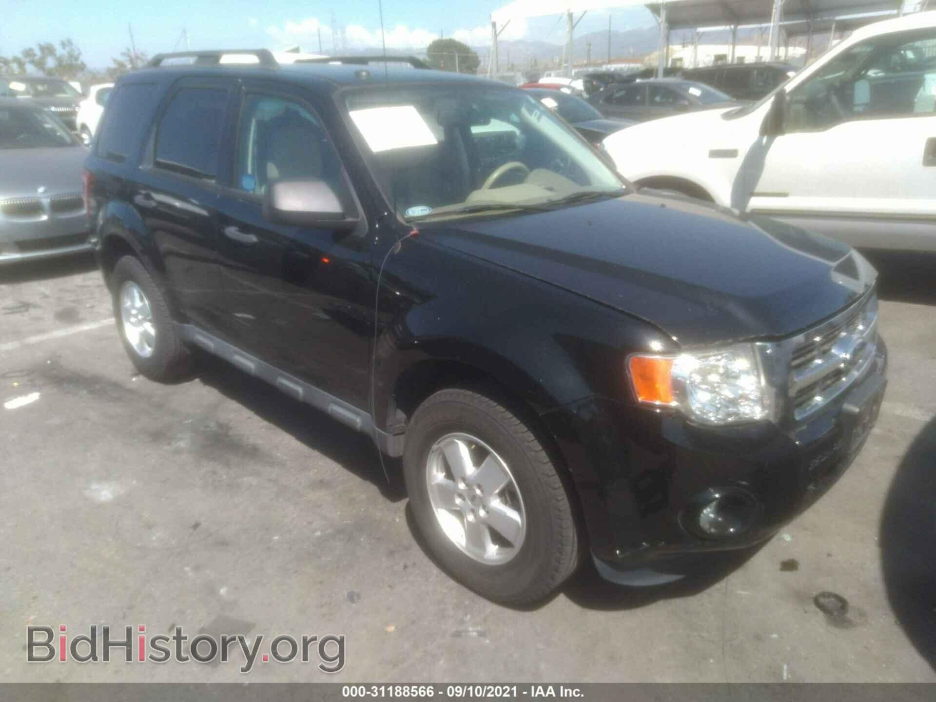 Фотография 1FMCU0D75CKC18528 - FORD ESCAPE 2012