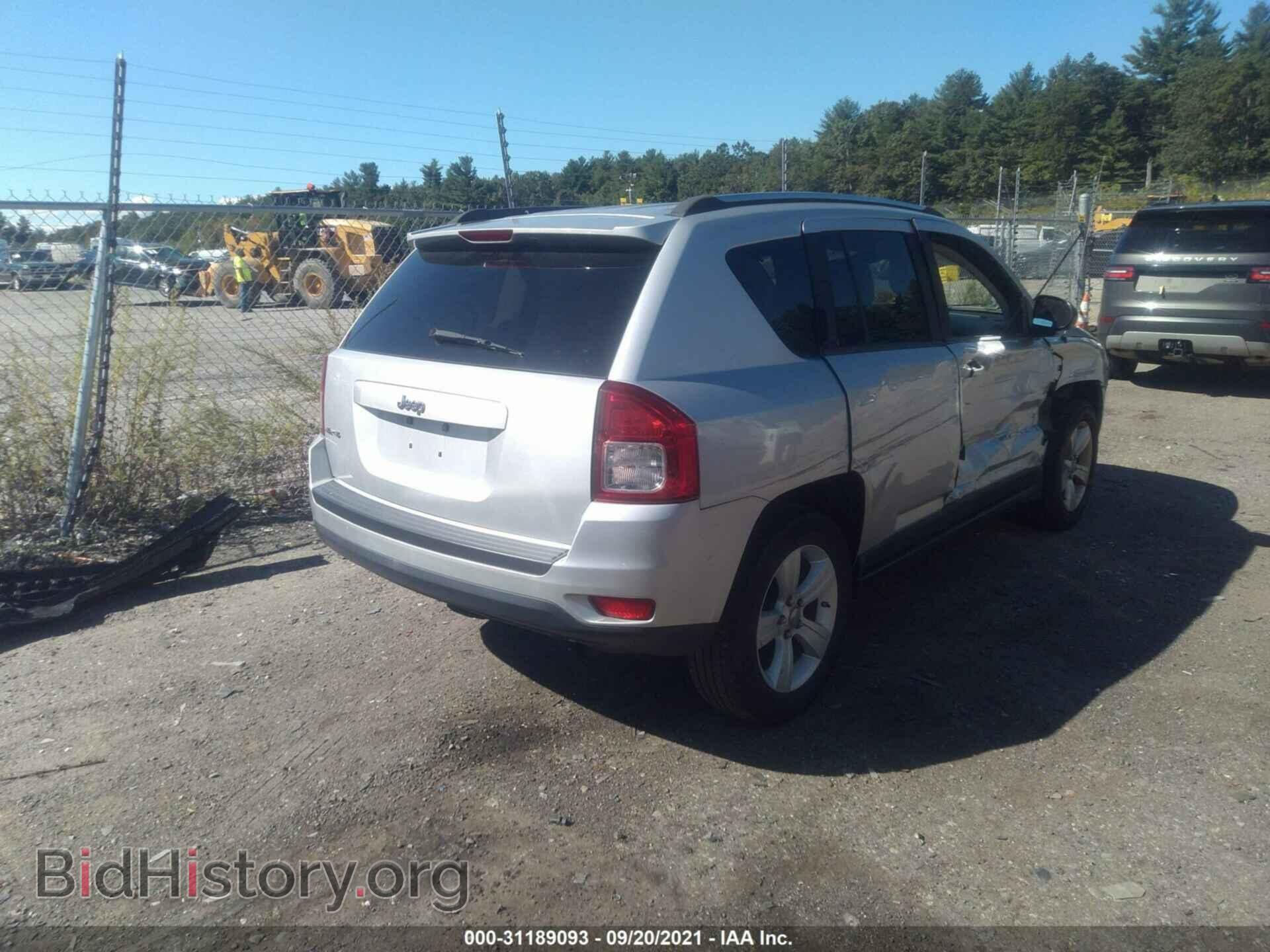 2011 JEEP COMPASS - VIN: 1J4NF1FB6BD279639 - Photo 4