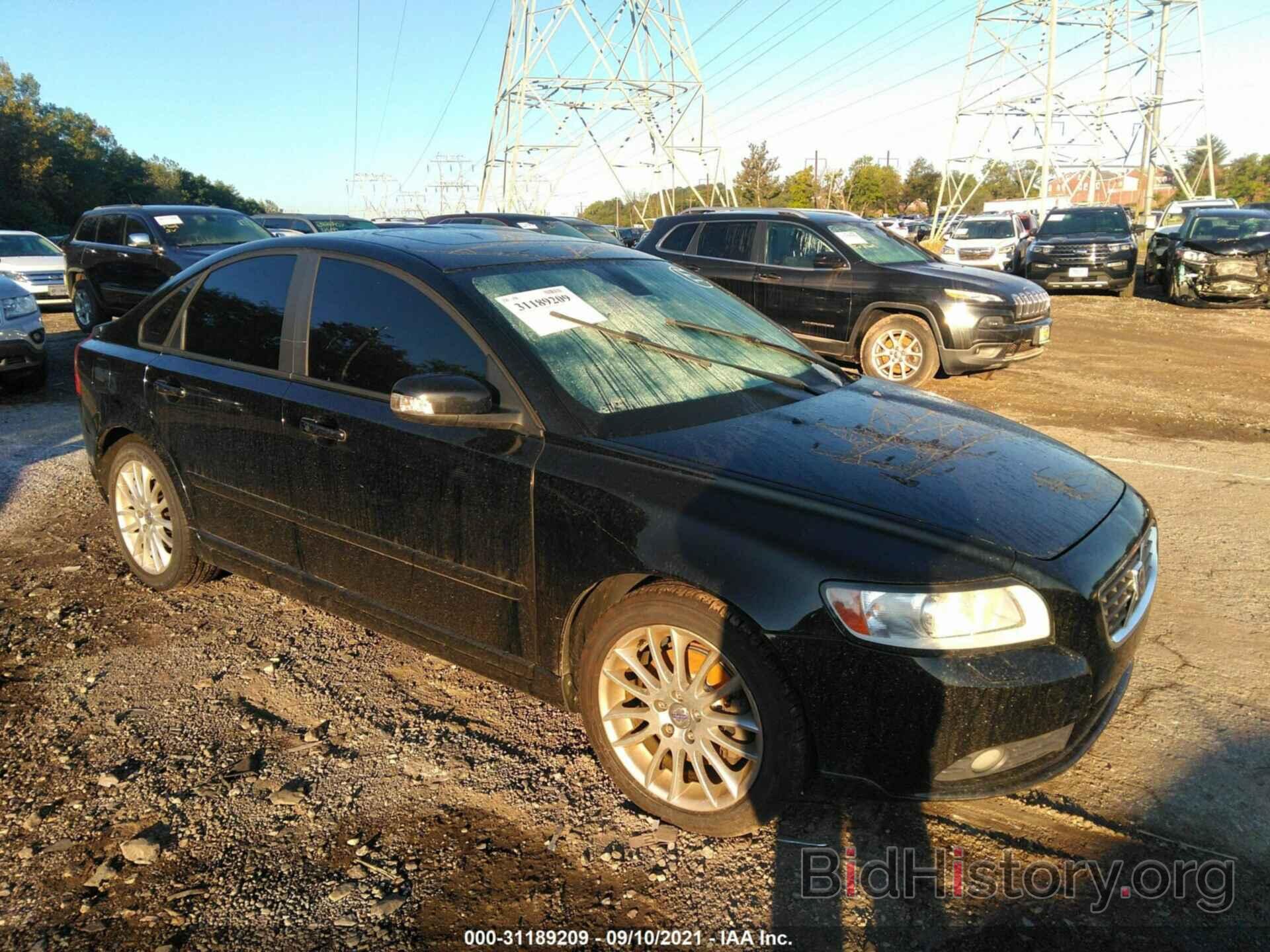 Фотография YV1390MS2A2511272 - VOLVO S40 2010