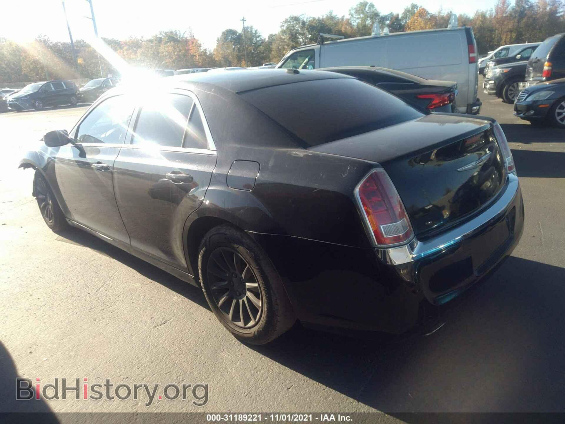 2014 CHRYSLER 300 - VIN: 2C3CCAAG2EH288763 - Фото 3