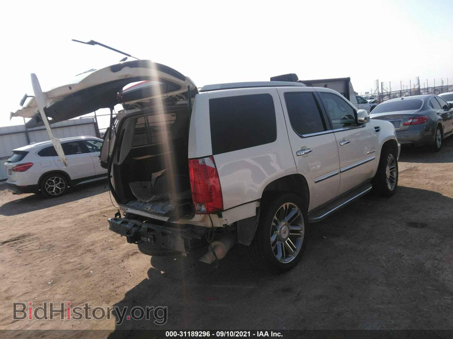 2013 CADILLAC ESCALADE - VIN: 1GYS4AEF7DR148657 - Photo 4