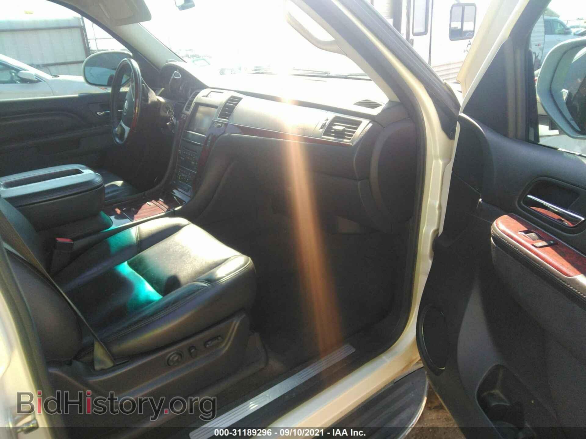 2013 CADILLAC ESCALADE - VIN: 1GYS4AEF7DR148657 - Photo 5