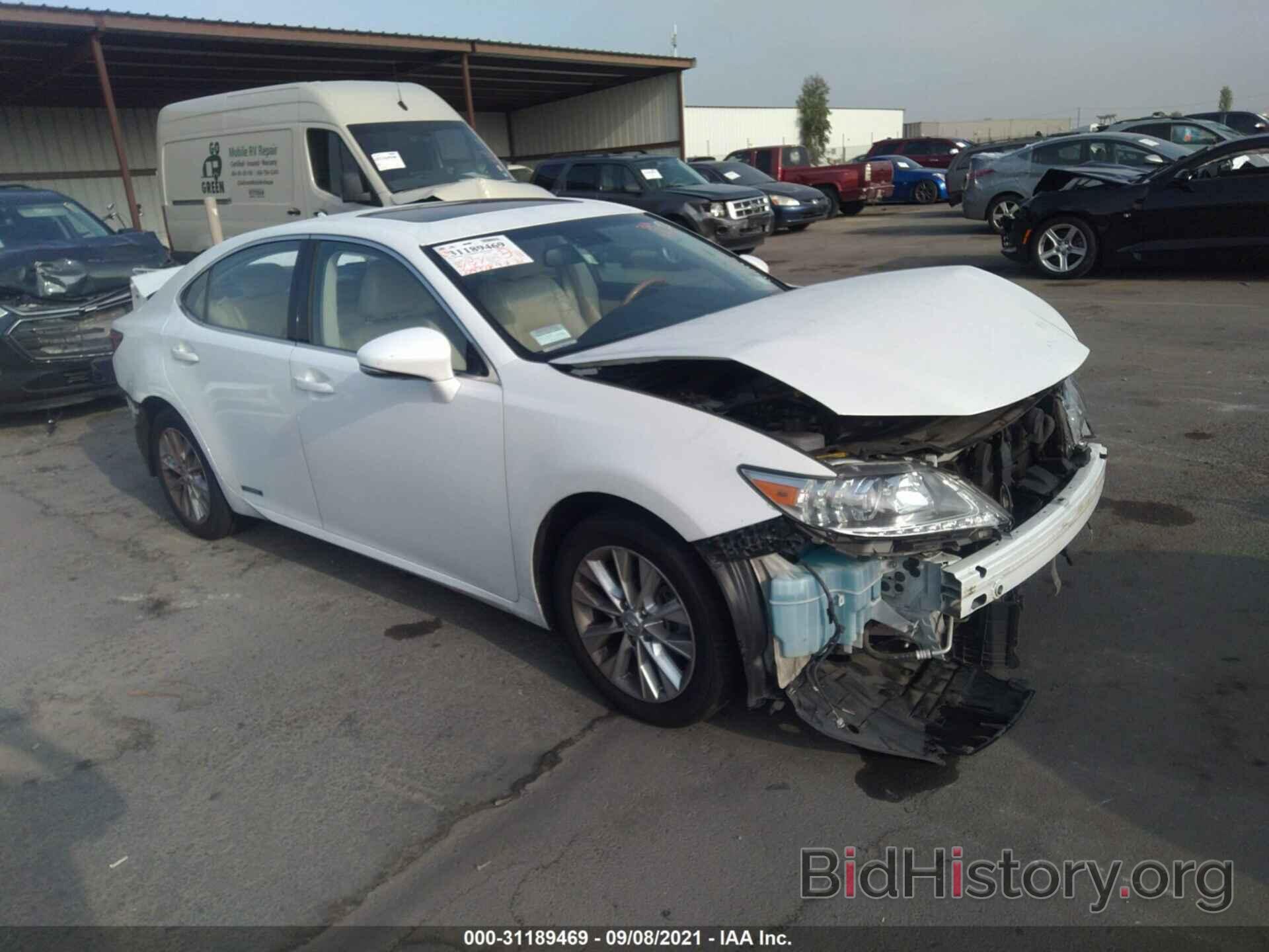 Photo JTHBW1GG9E2051331 - LEXUS ES 300H 2014