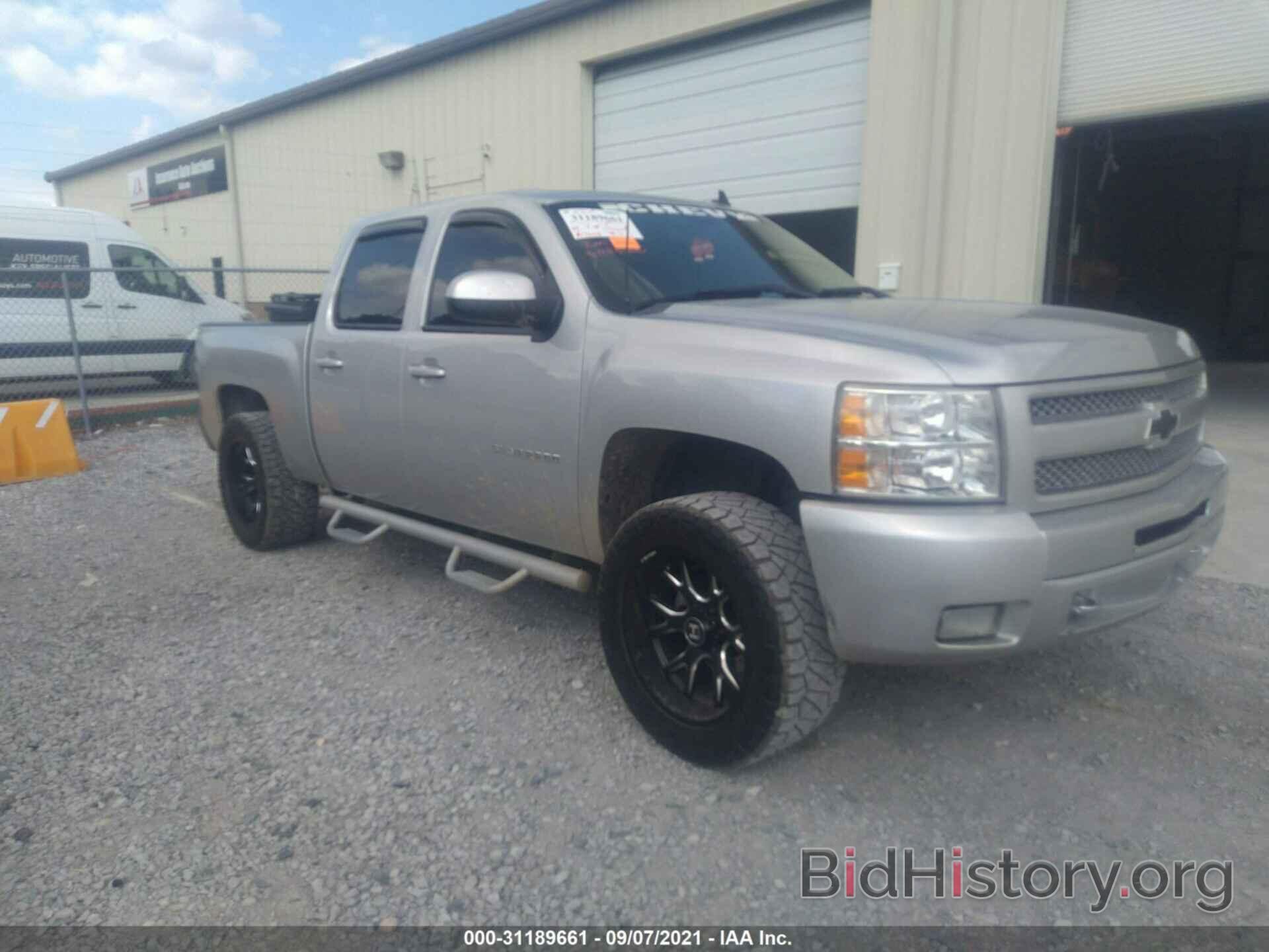 Photo 3GCPKTE34BG135087 - CHEVROLET SILVERADO 1500 2011