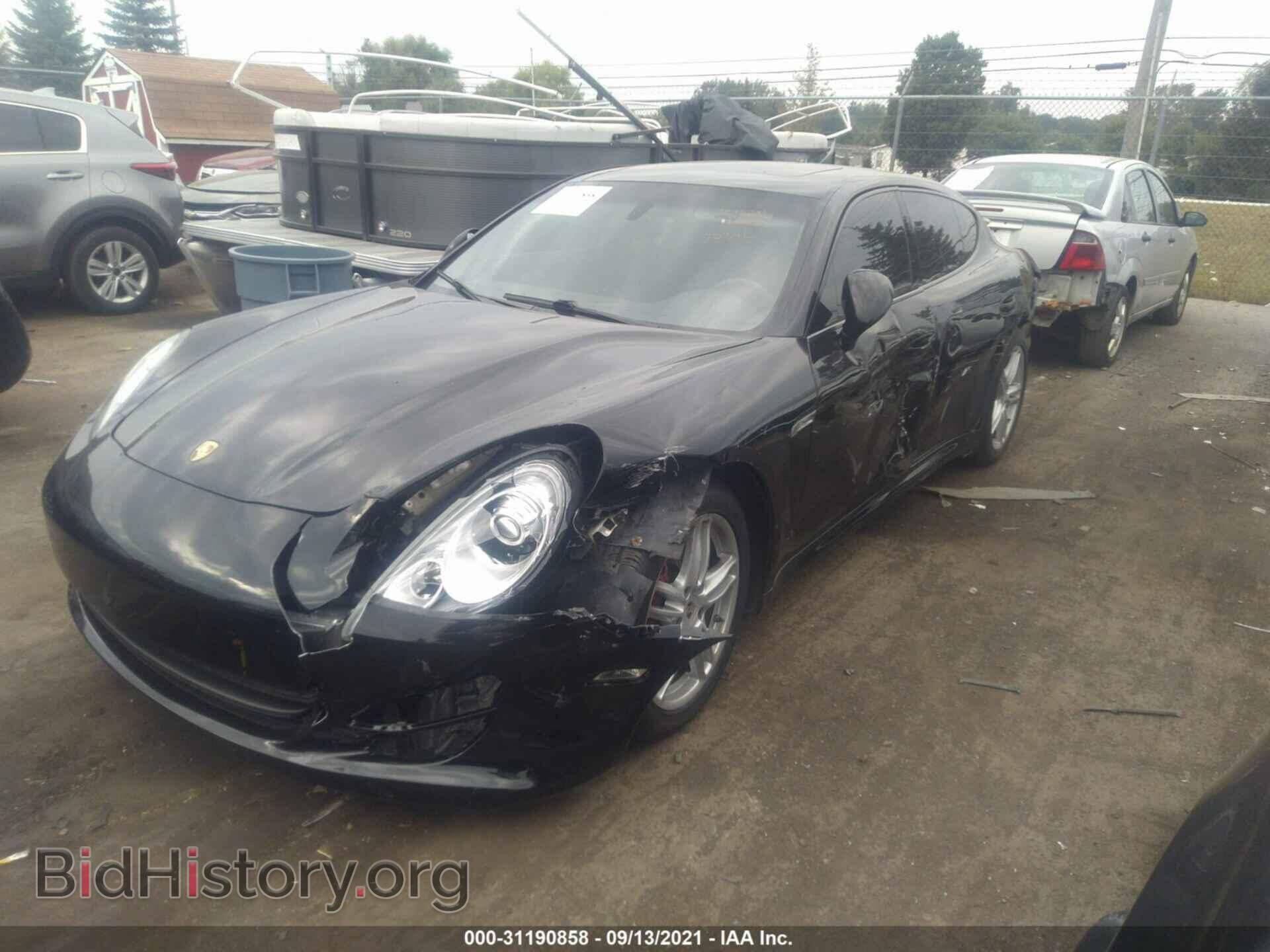 2011 PORSCHE PANAMERA - VIN: WP0AA2A7XBL012778 - Фото 2