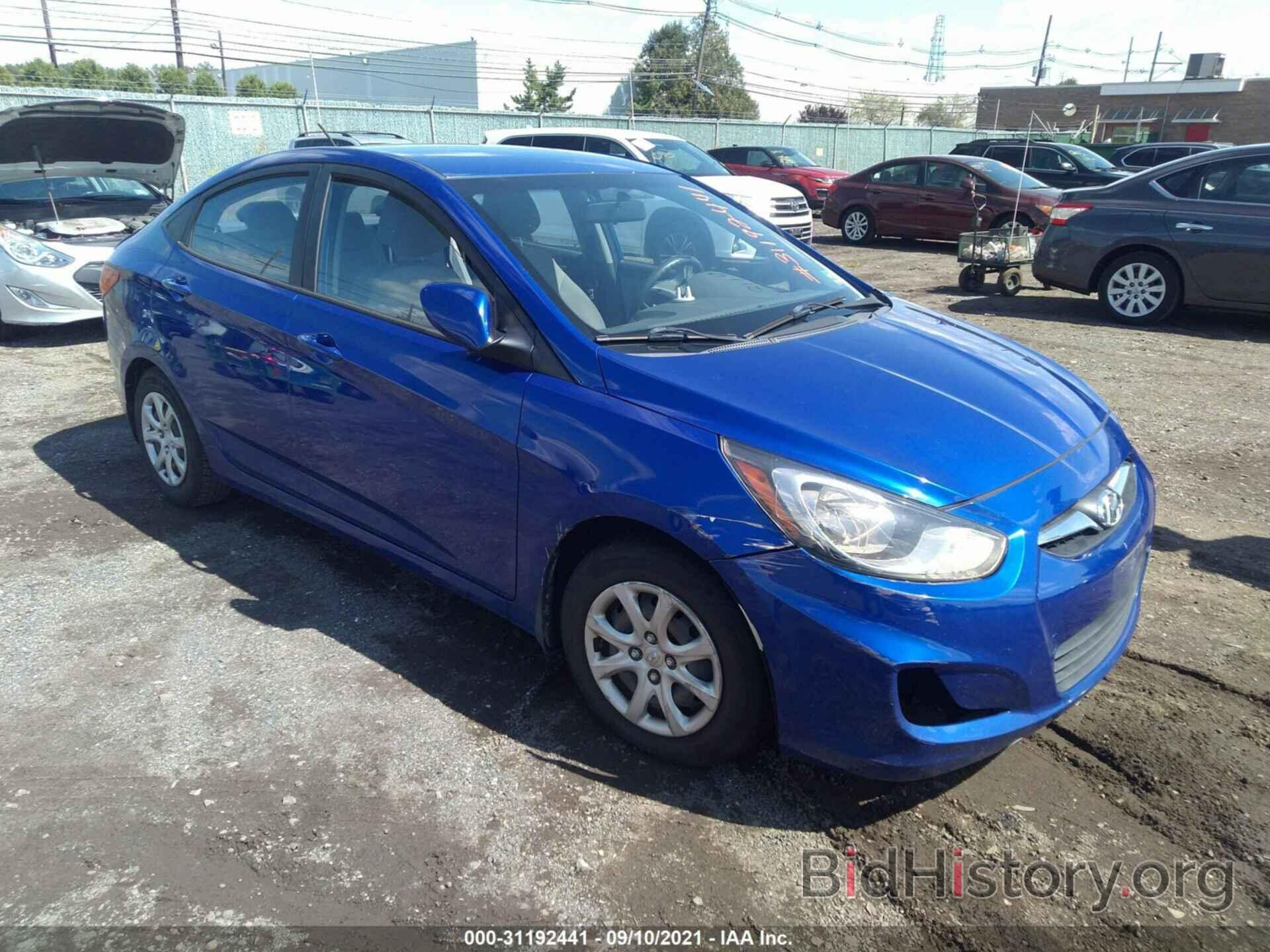 Photo KMHCT4AEXDU426844 - HYUNDAI ACCENT 2013