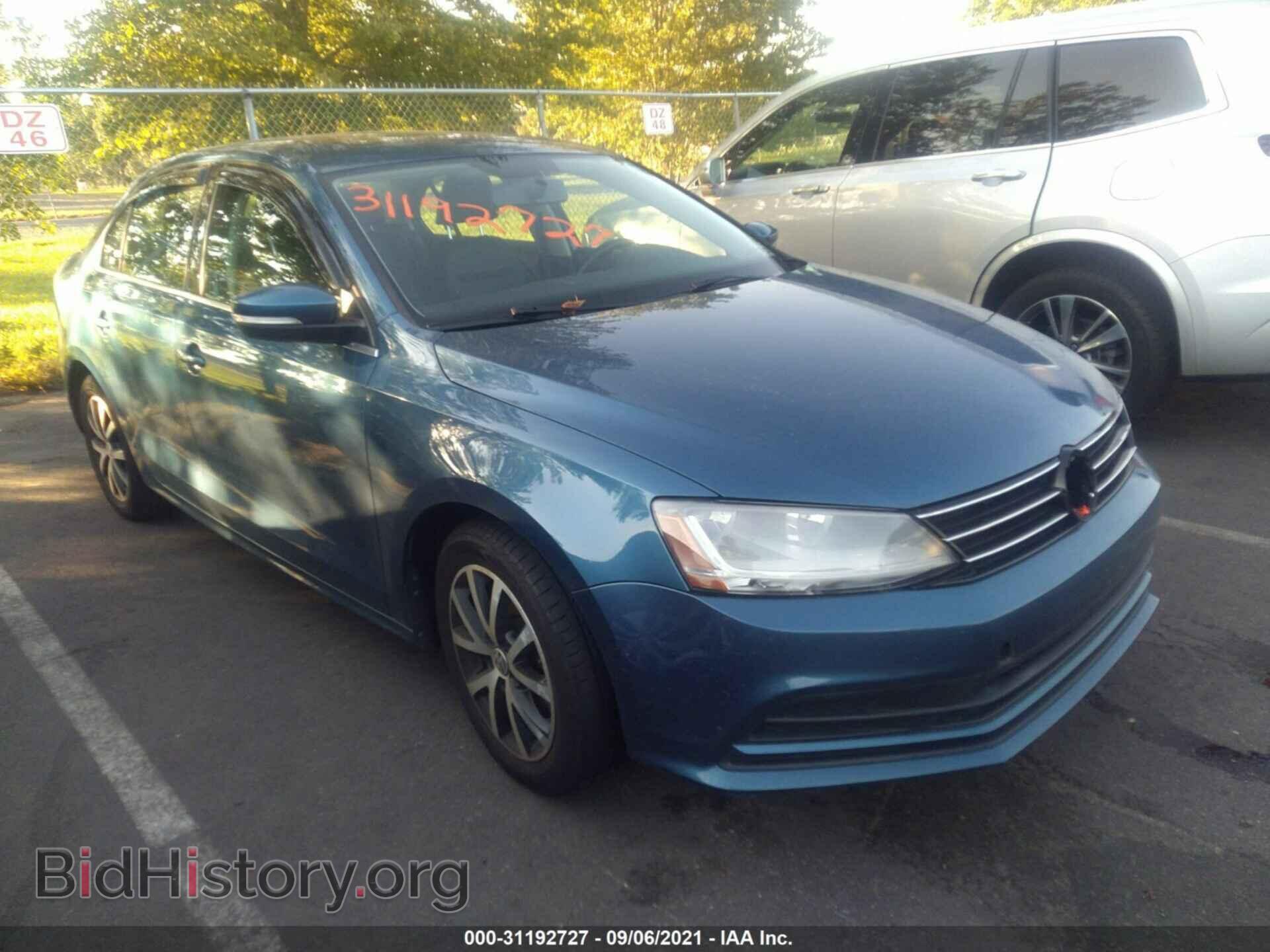 Фотография 3VWDB7AJ5HM307360 - VOLKSWAGEN JETTA 2017