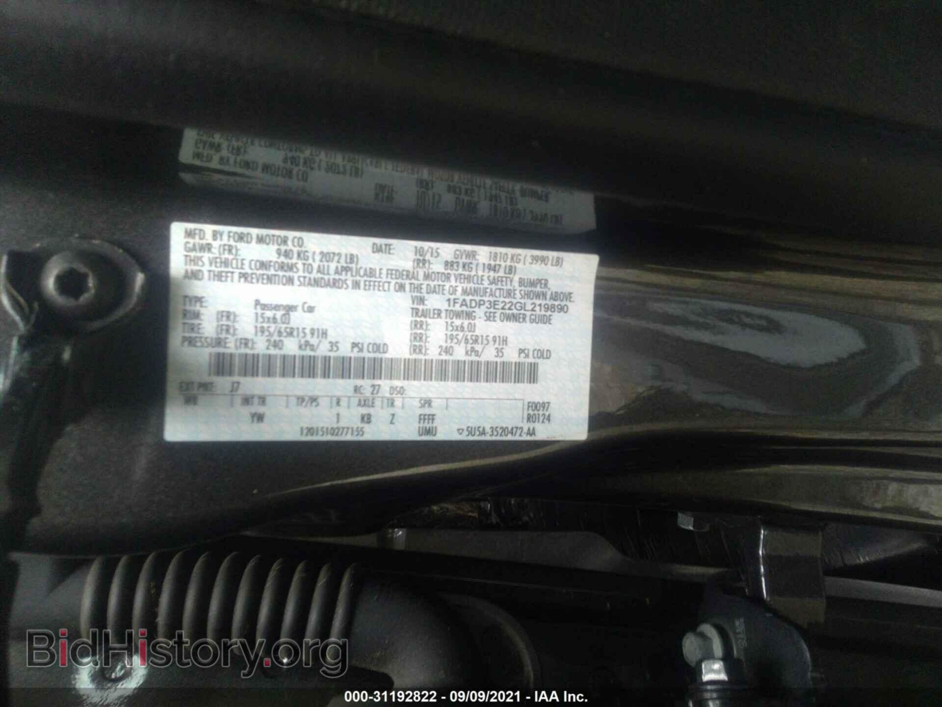 2016 FORD FOCUS - VIN: 1FADP3E22GL219890 - Фото 9