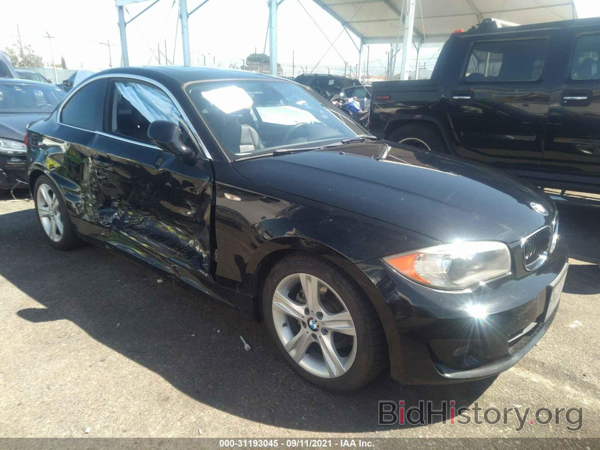 Photo WBAUP9C55CVL91417 - BMW 1 SERIES 2012