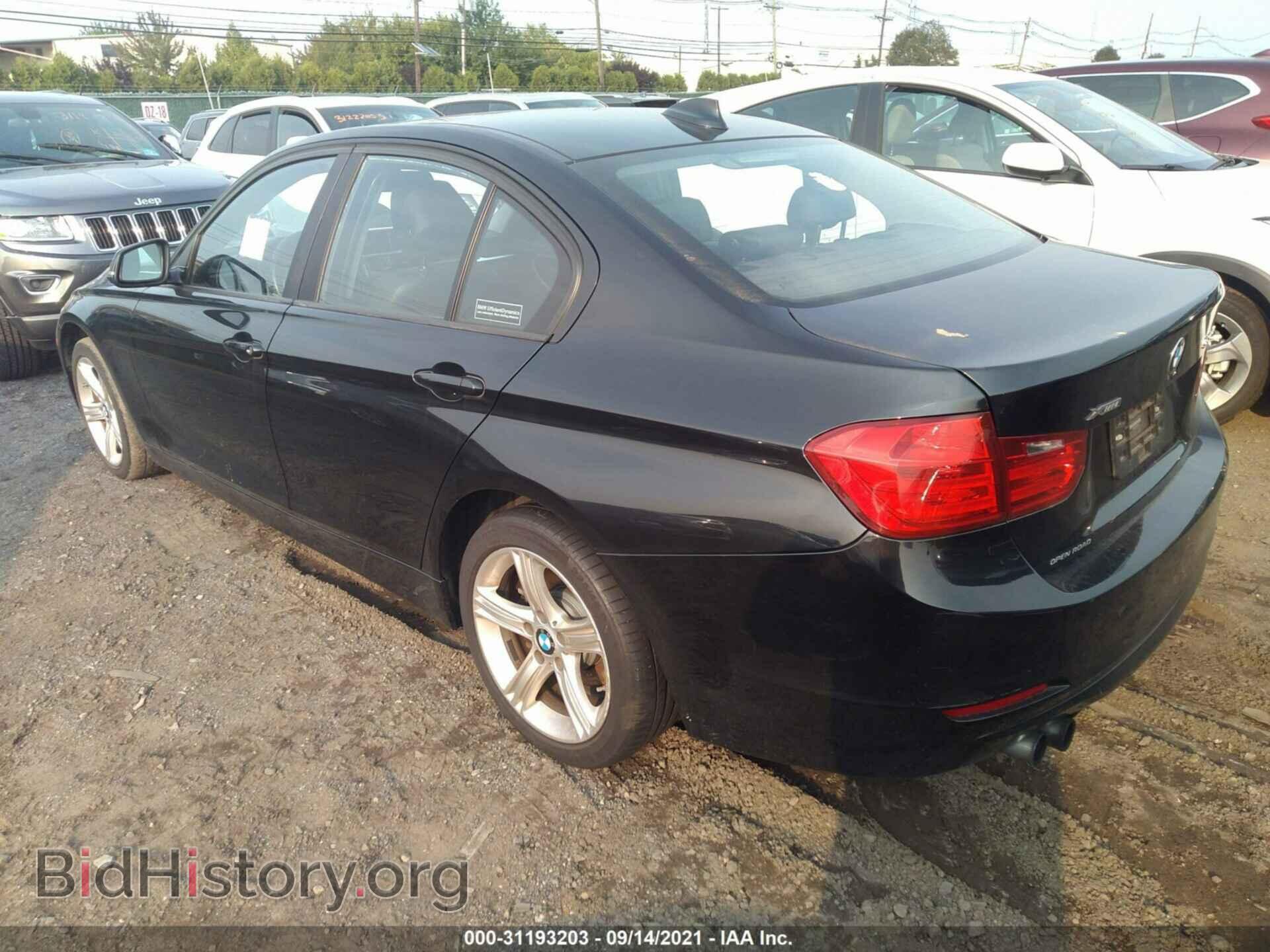 2013 BMW 3 SERIES - VIN: WBA3B5C55DF596704 - Фото 3