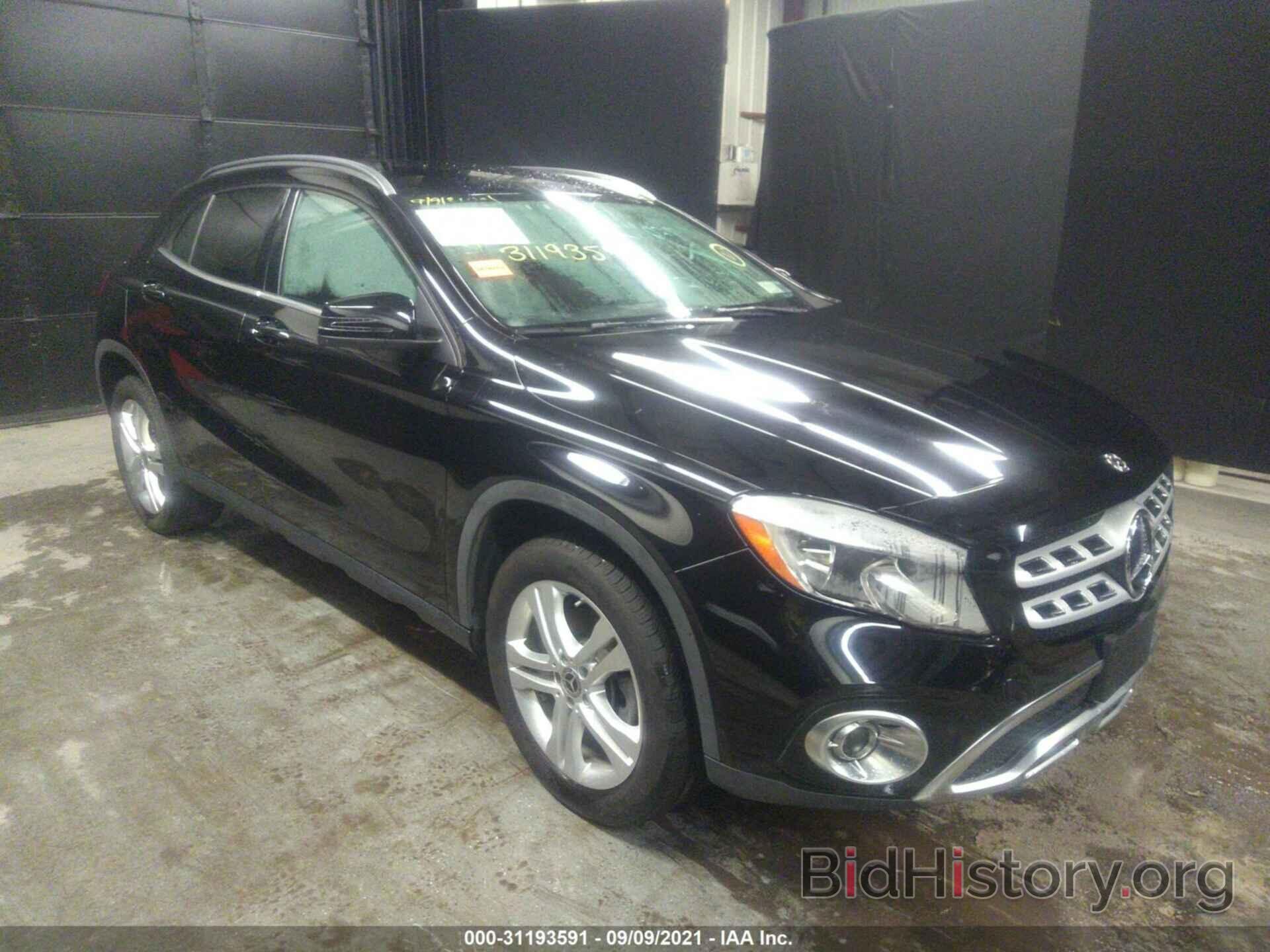 Photo WDCTG4GB4KJ550283 - MERCEDES-BENZ GLA 2019