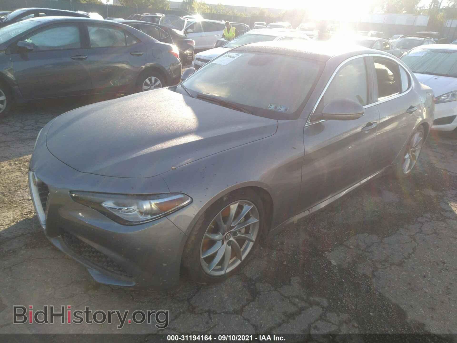 2017 ALFA ROMEO GIULIA - VIN: ZARFAEEN8H7554257 - Фото 2