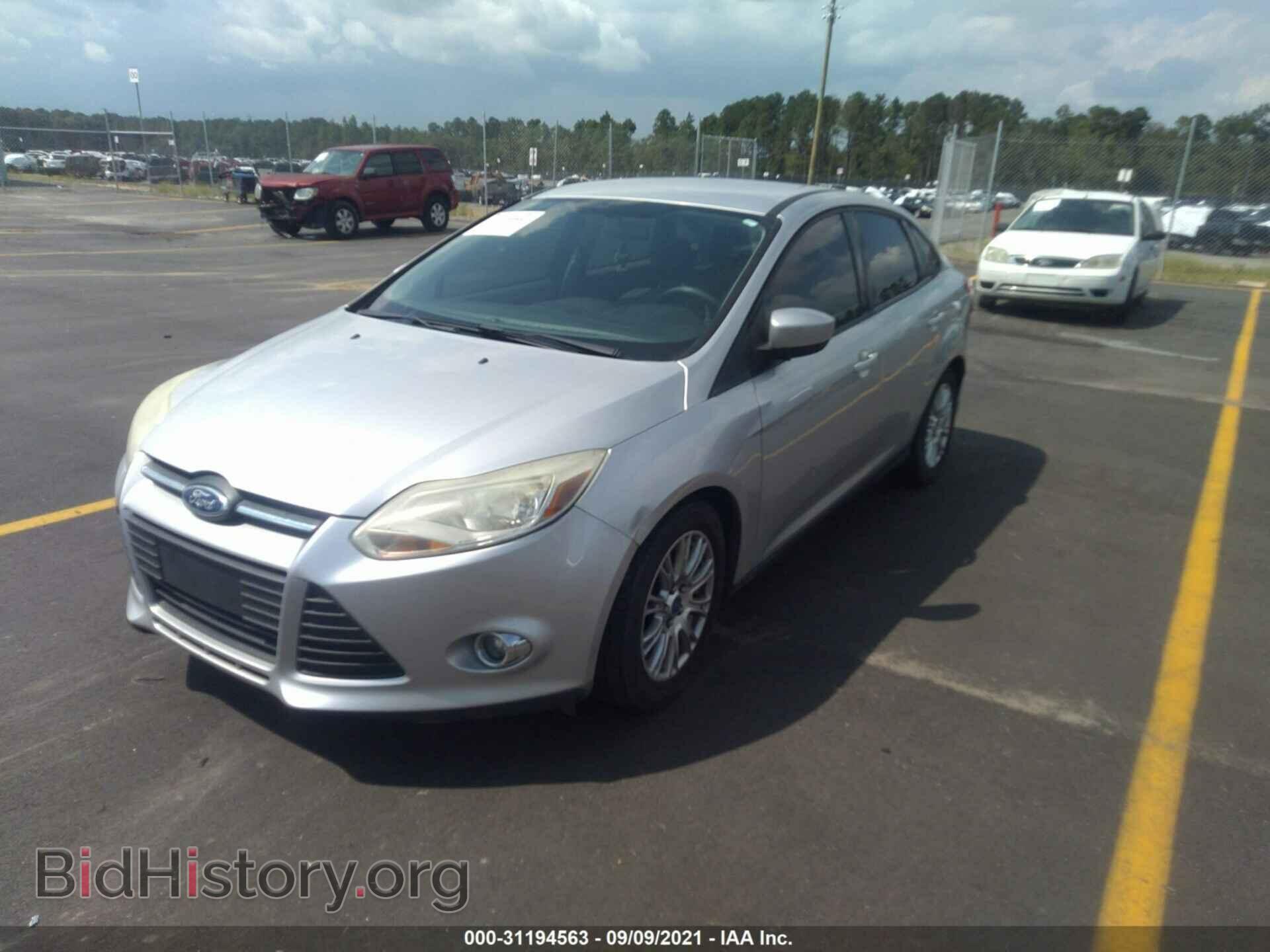 2012 FORD FOCUS - VIN: 1FAHP3F25CL115582 - Фото 2