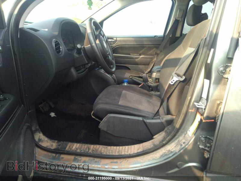 2012 Jeep COMPASS (VIN 1C4NJDBBXCD651125) — photo 5 of 10