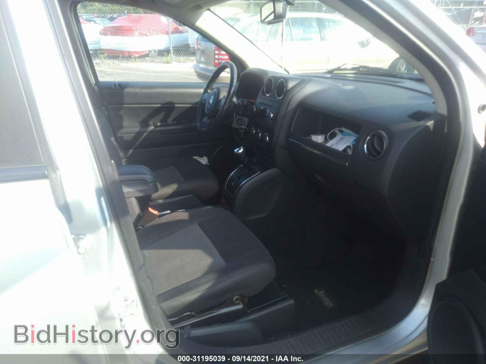 2012 JEEP COMPASS - VIN: 1C4NJDEB0CD665546 - Photo 5
