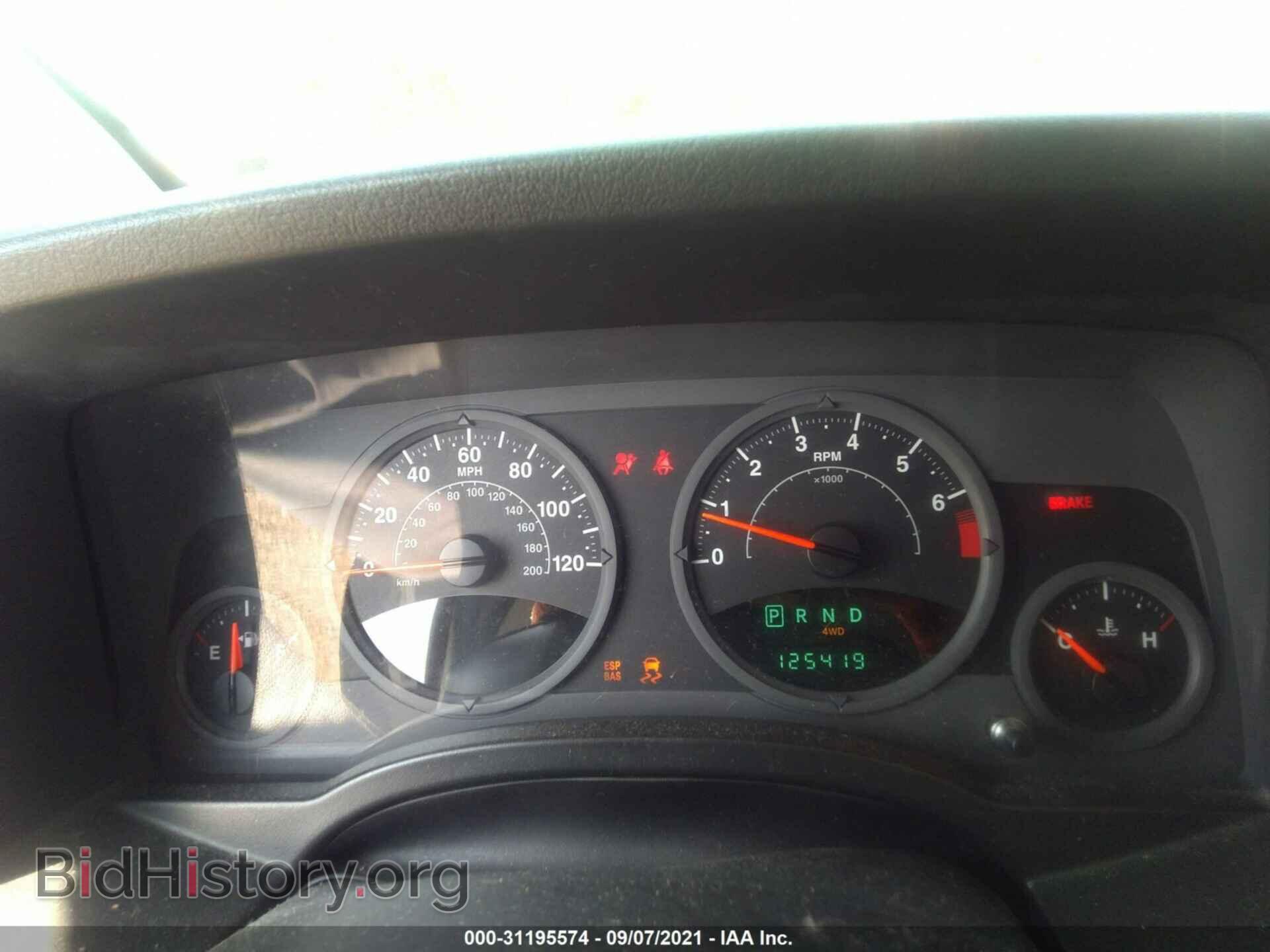 2007 JEEP COMPASS - VIN: 1J8FF47W57D133360 - Фото 7