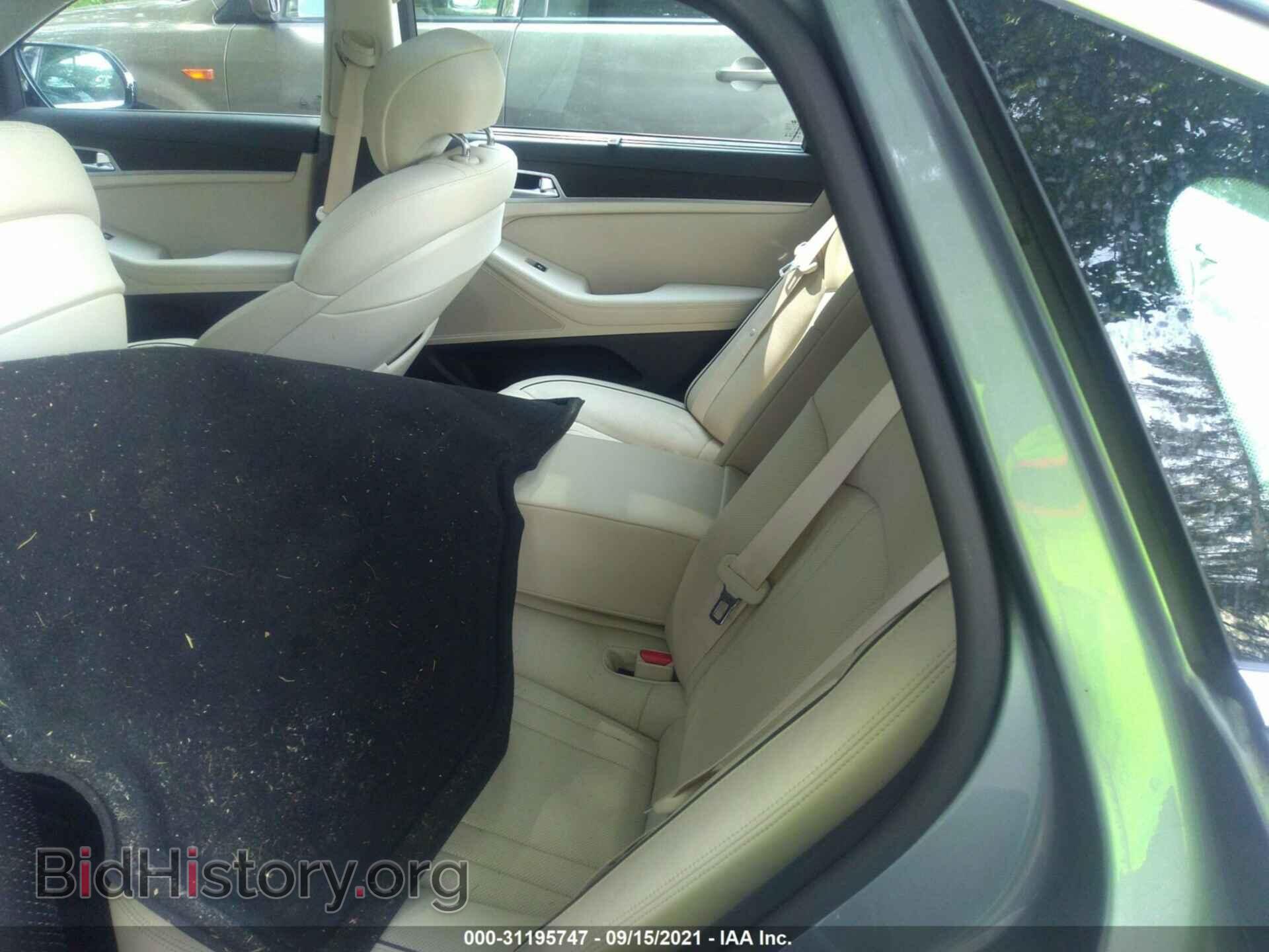 2016 HYUNDAI GENESIS - VIN: KMHGN4JE5GU143767 - Фото 8