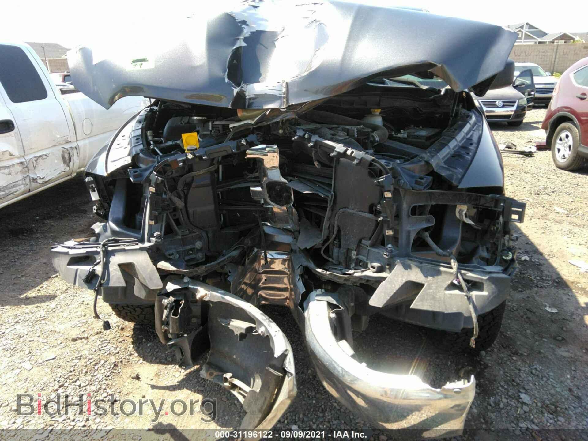 2016 RAM 1500 - VIN: 1C6RR7LT1GS416320 - Фото 6