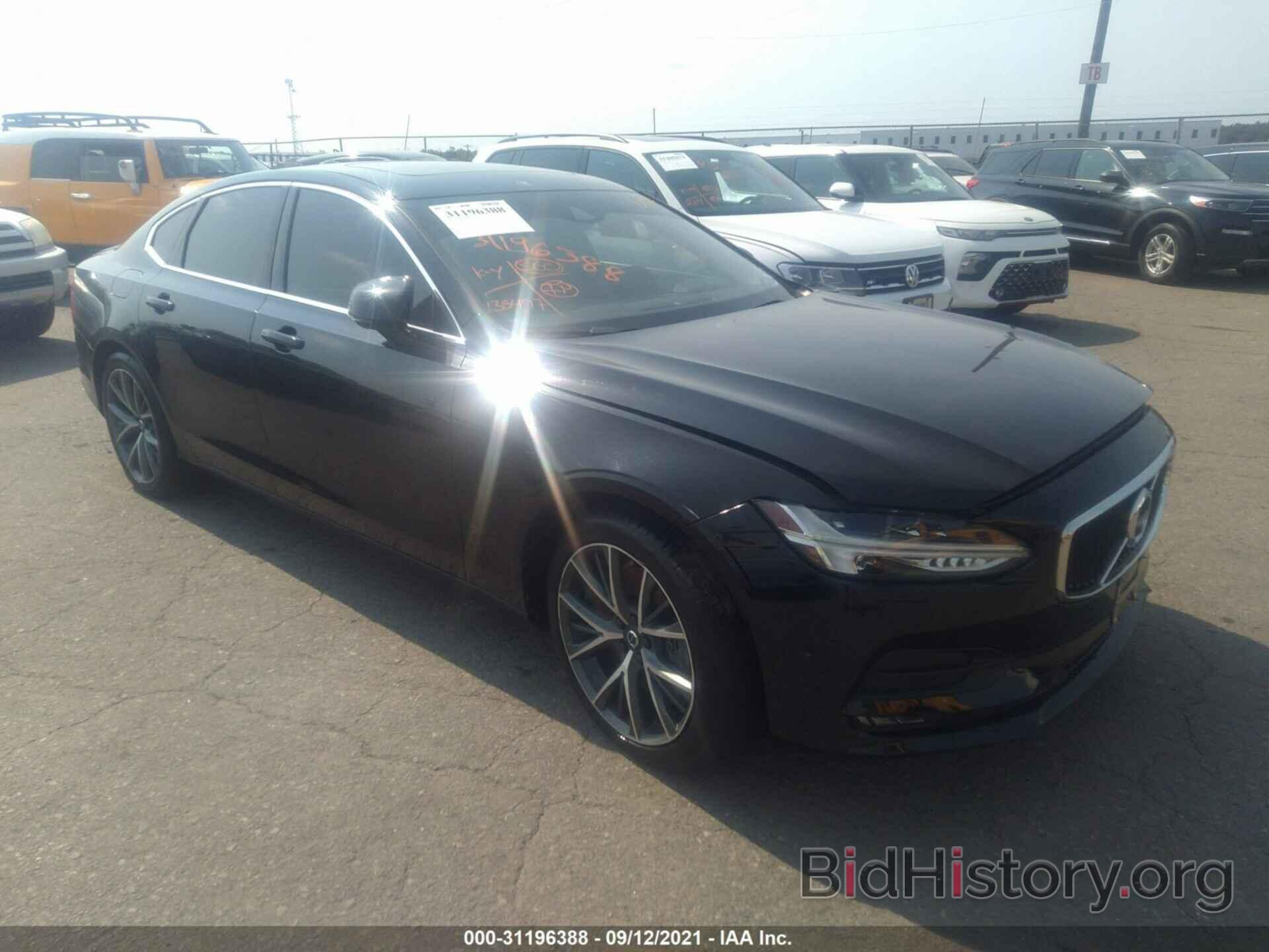 Photo YV1A22MK2H1015041 - VOLVO S90 2017