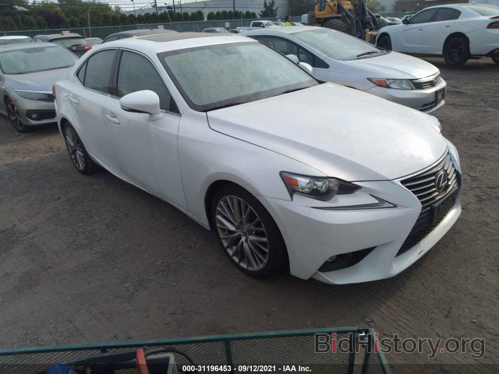 Photo JTHCF1D28F5028409 - LEXUS IS 250 2015