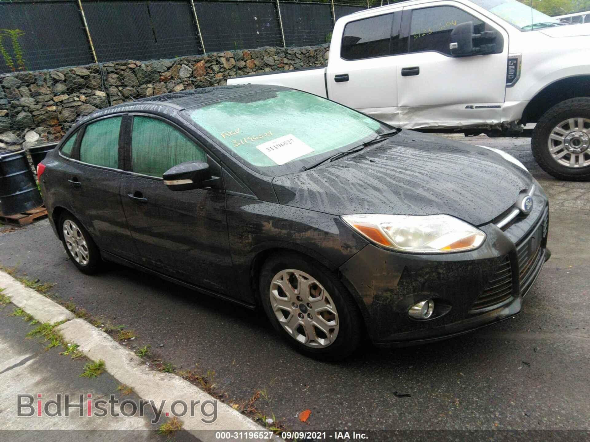 Photo 1FAHP3F22CL109240 - FORD FOCUS 2012