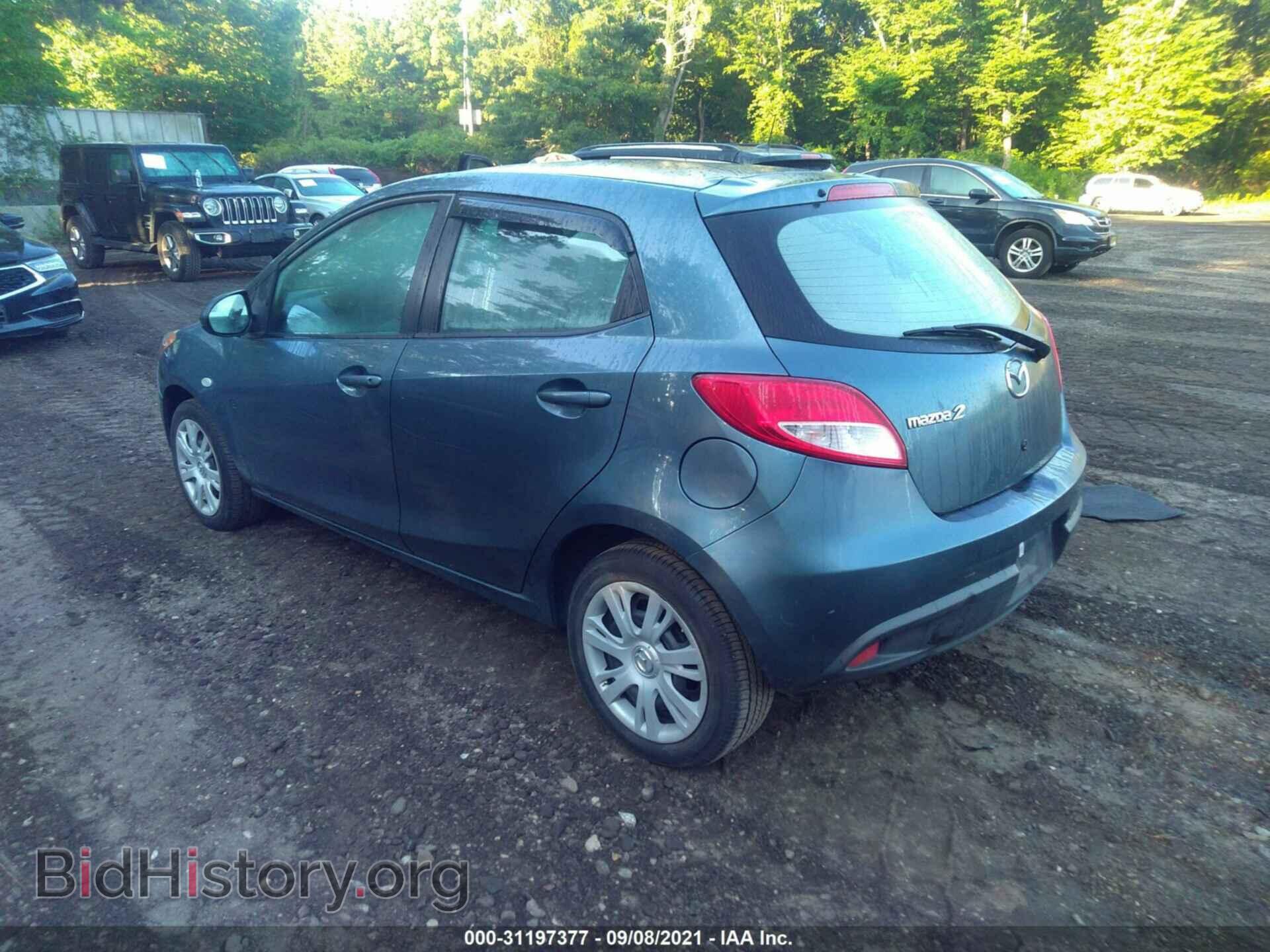 2014 MAZDA MAZDA2 - VIN: JM1DE1KY4E0187827 - Фото 3
