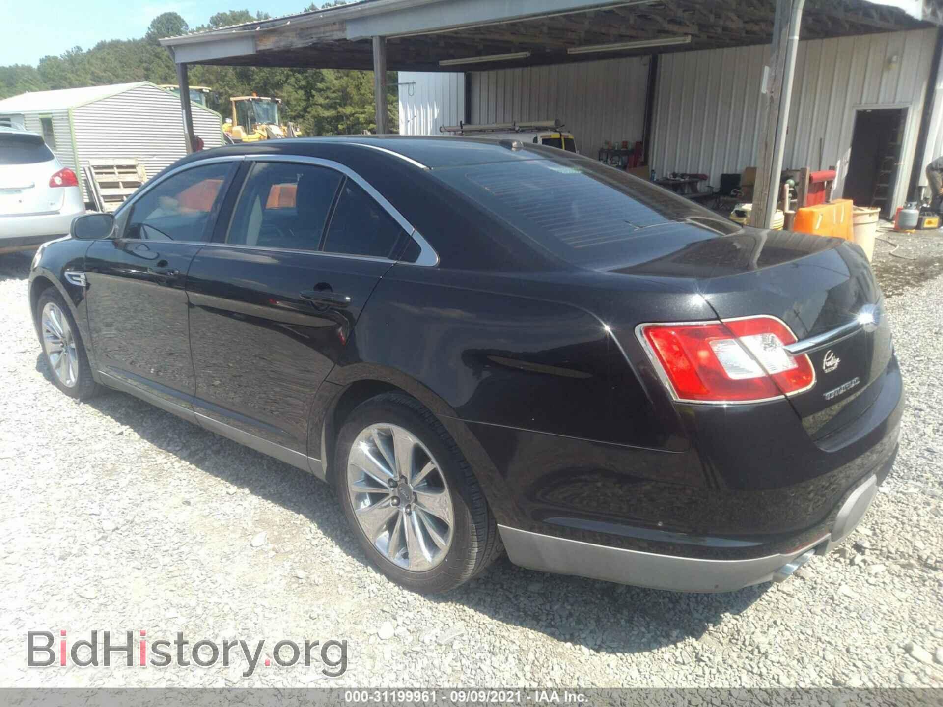 2011 FORD TAURUS - VIN: 1FAHP2FW8BG156356 - Фото 3