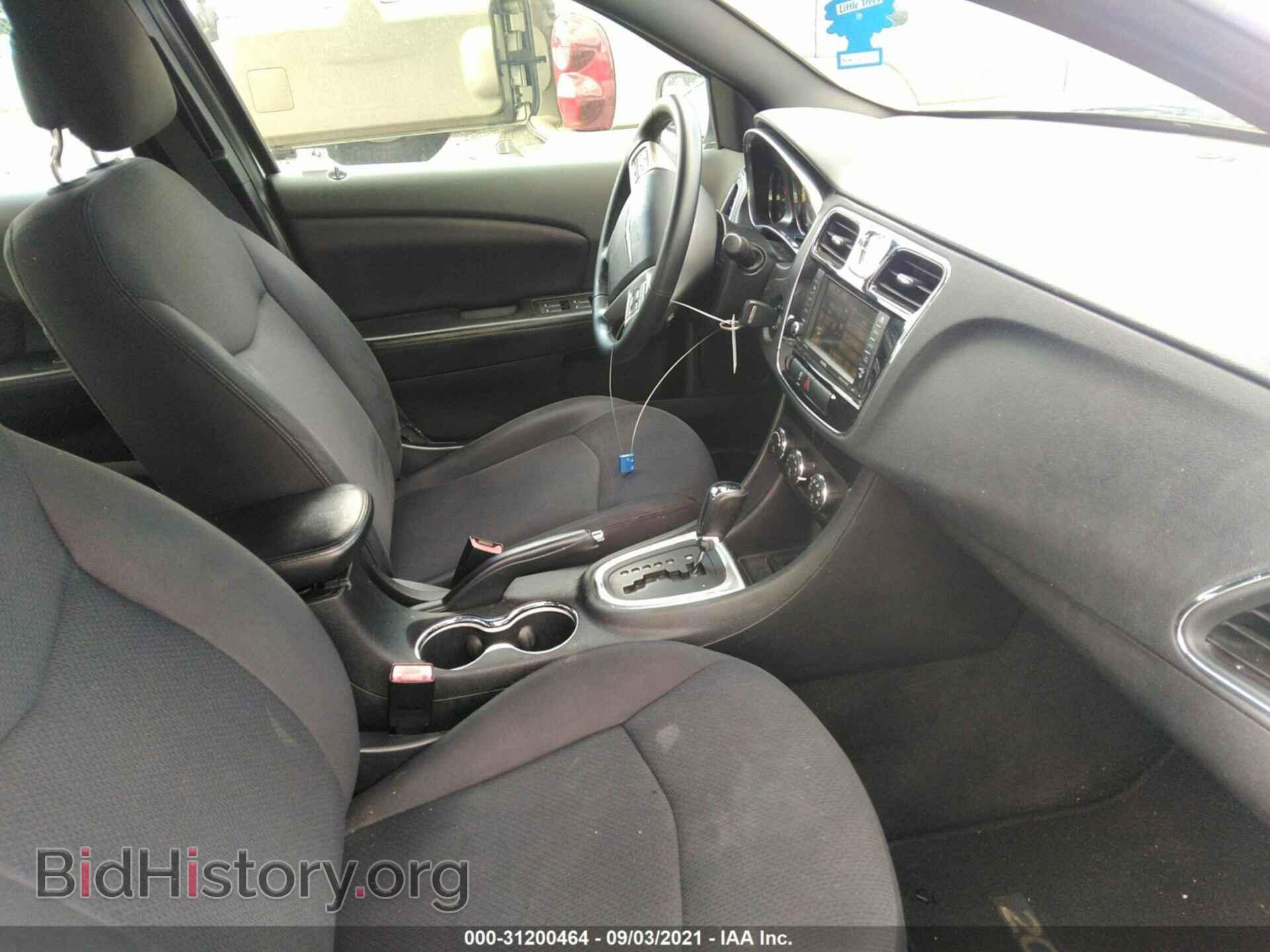 2014 CHRYSLER 200 - VIN: 1C3CCBBB1EN185964 - Фото 5