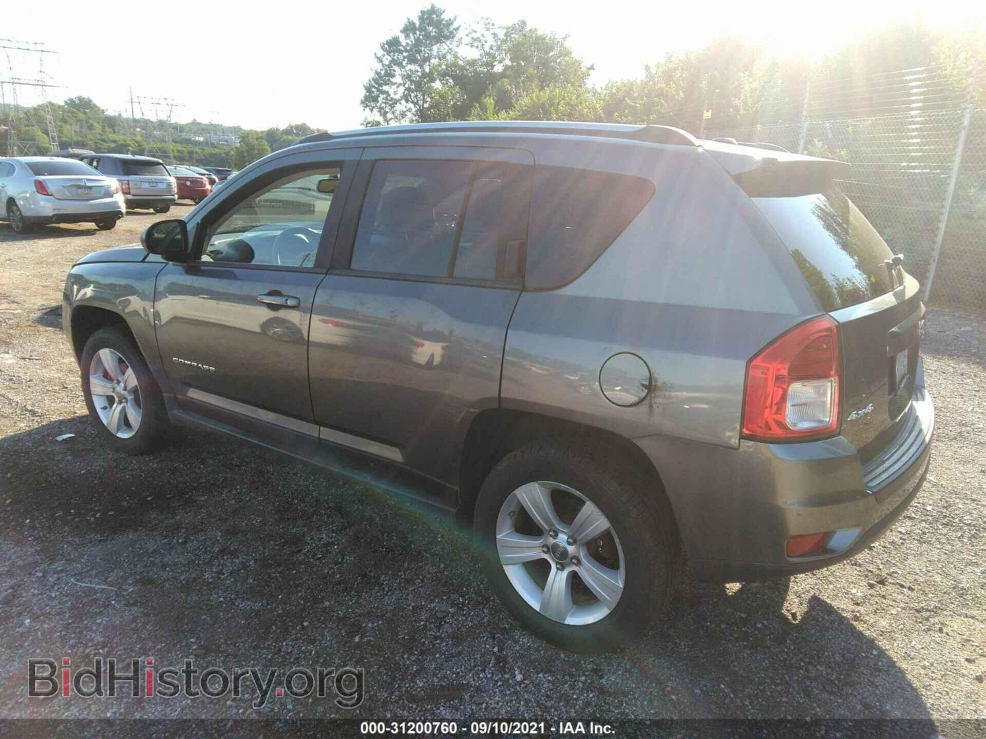 2012 JEEP COMPASS - VIN: 1C4NJDBB9CD567099 - Фото 3