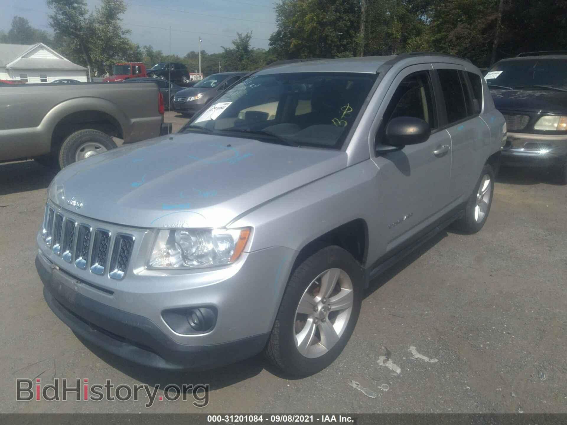 2012 JEEP COMPASS - VIN: 1C4NJDBB6CD604707 - Фото 2