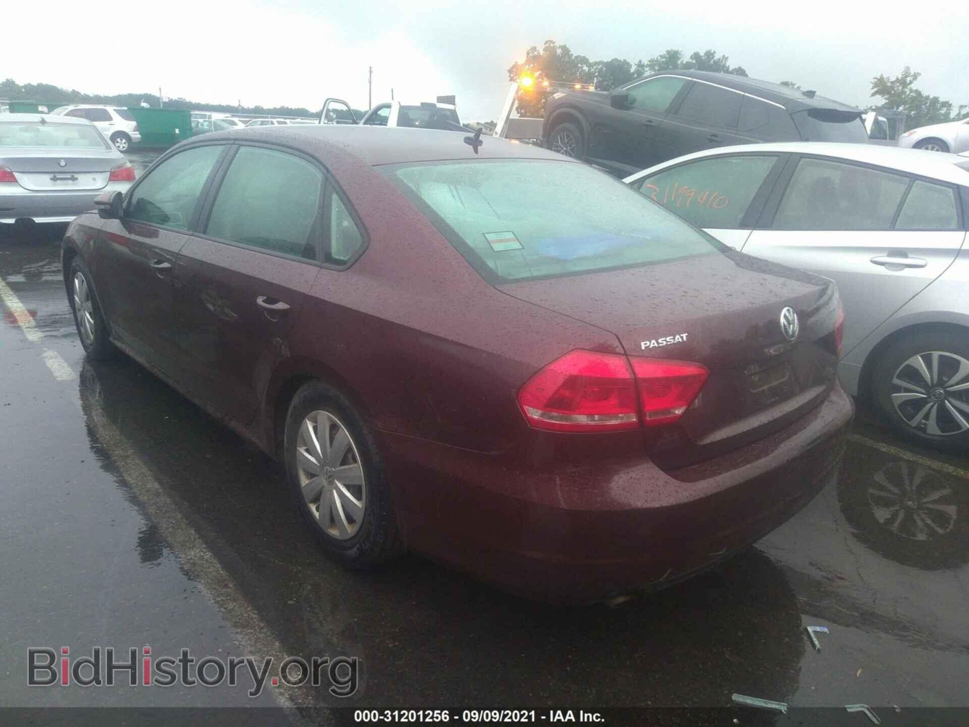 2012 VOLKSWAGEN PASSAT - VIN: 1VWAP7A34CC072577 - Фото 3
