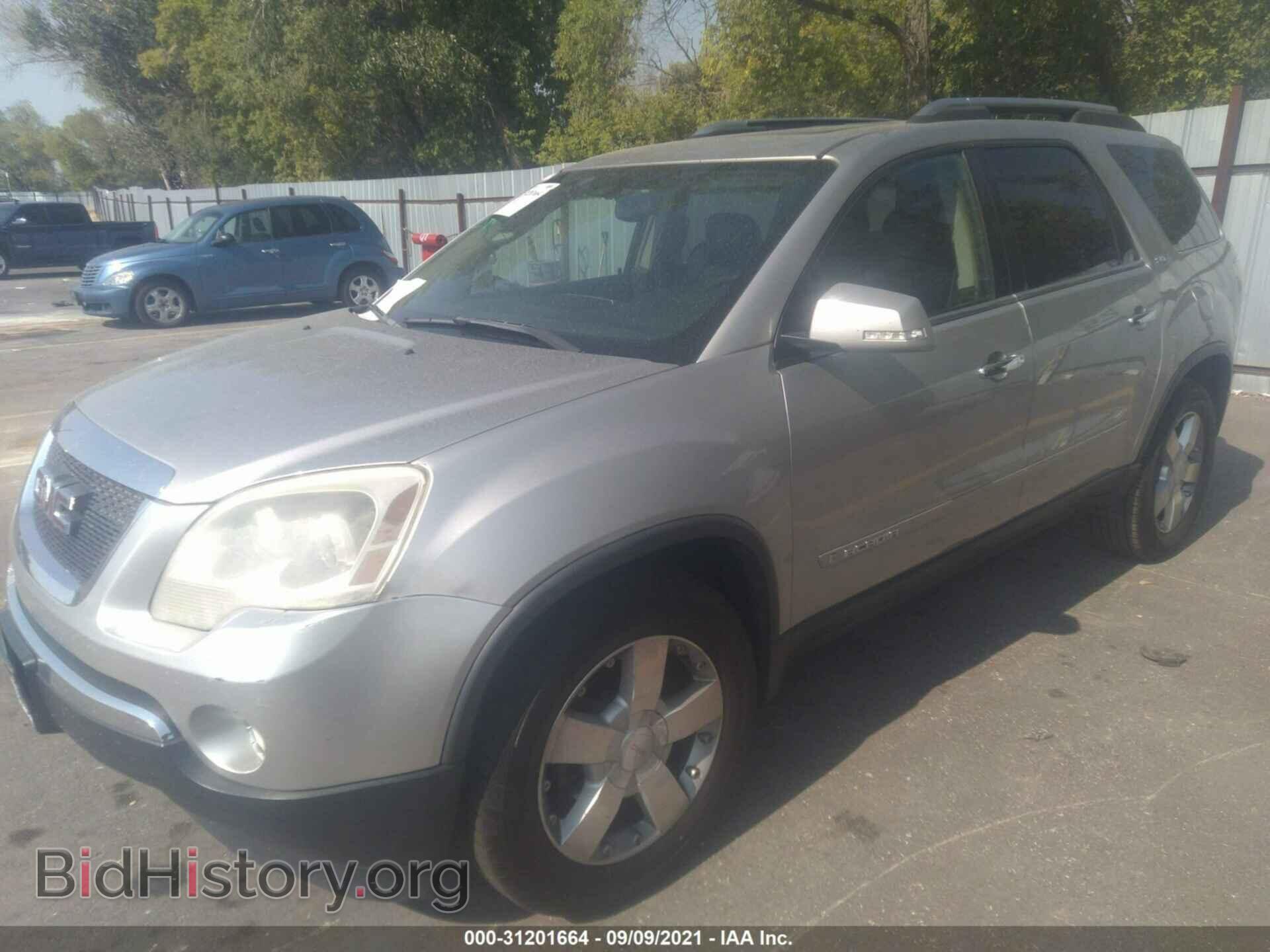 2008 GMC ACADIA - VIN: 1GKER23748J153426 - Фото 2