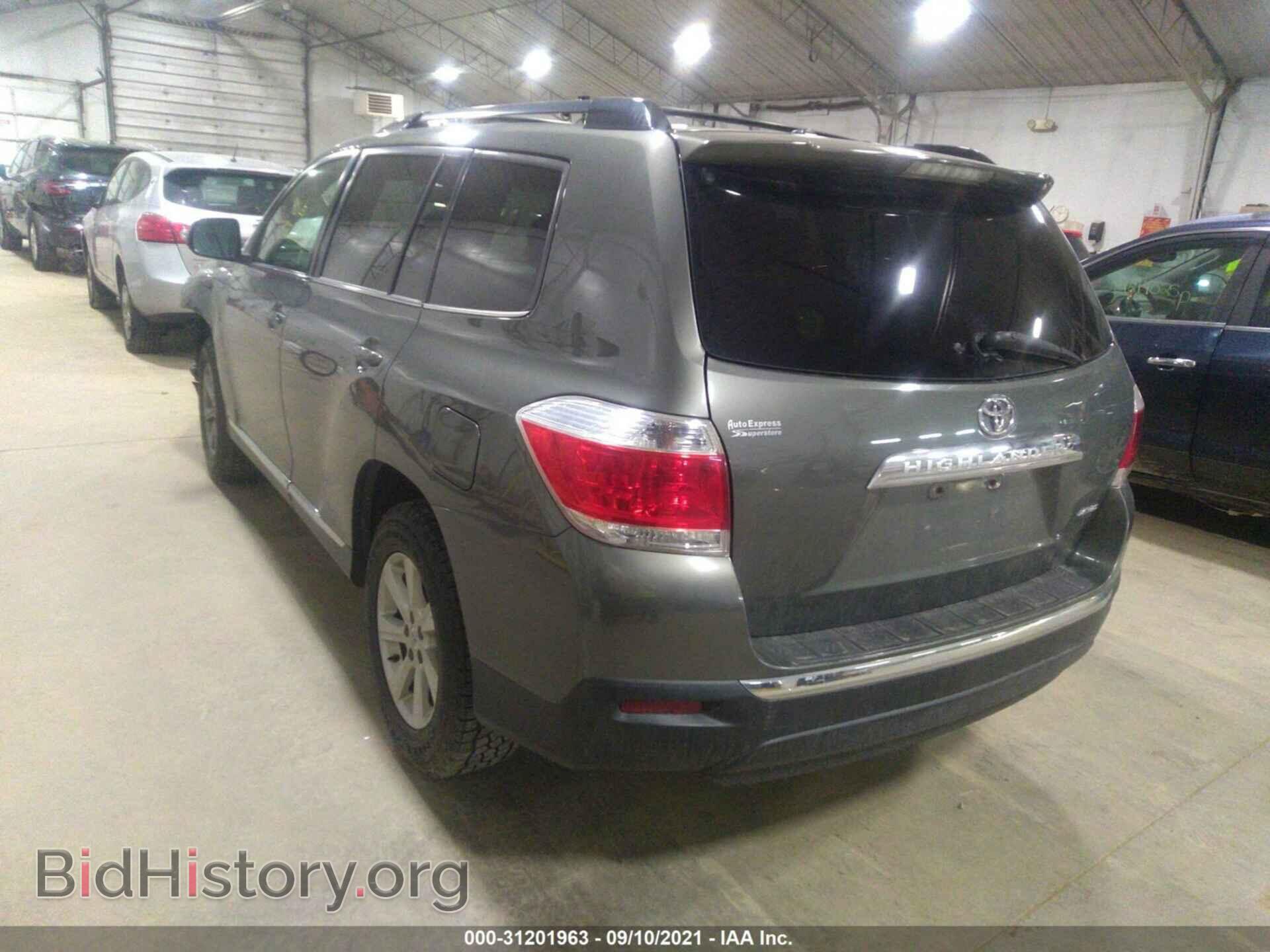 2011 TOYOTA HIGHLANDER - VIN: 5TDBK3EH7BS049585 - Фото 3