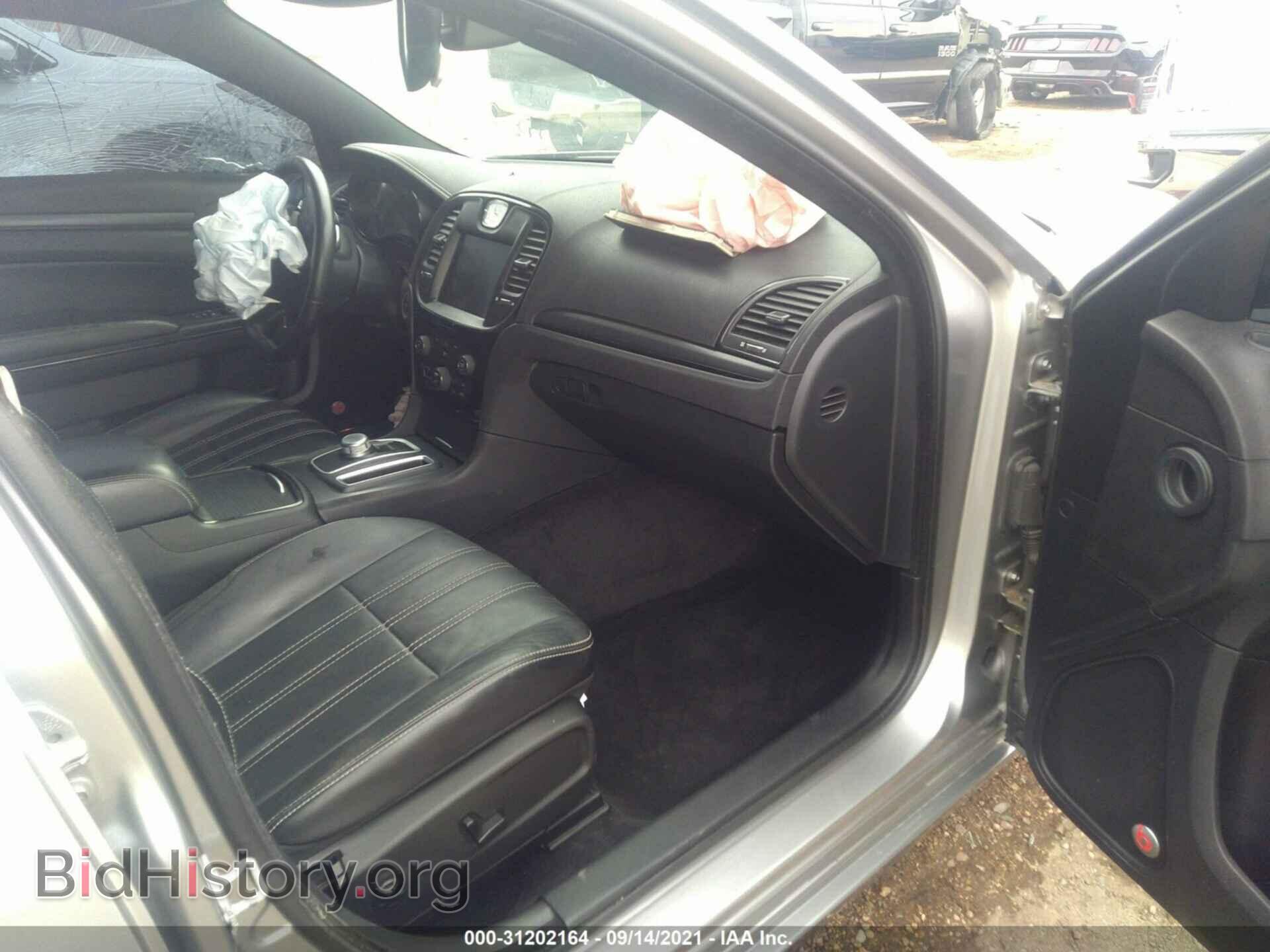 2015 CHRYSLER 300 - VIN: 2C3CCABG5FH760387 - Фото 5