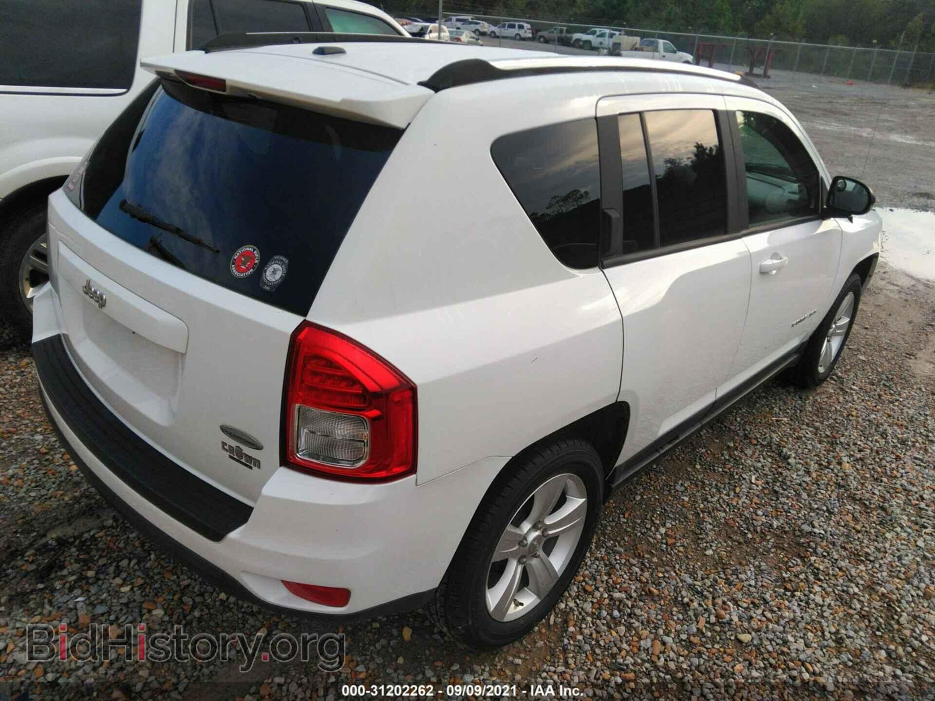 2011 JEEP COMPASS - VIN: 1J4NT1FA5BD241500 - Фото 4