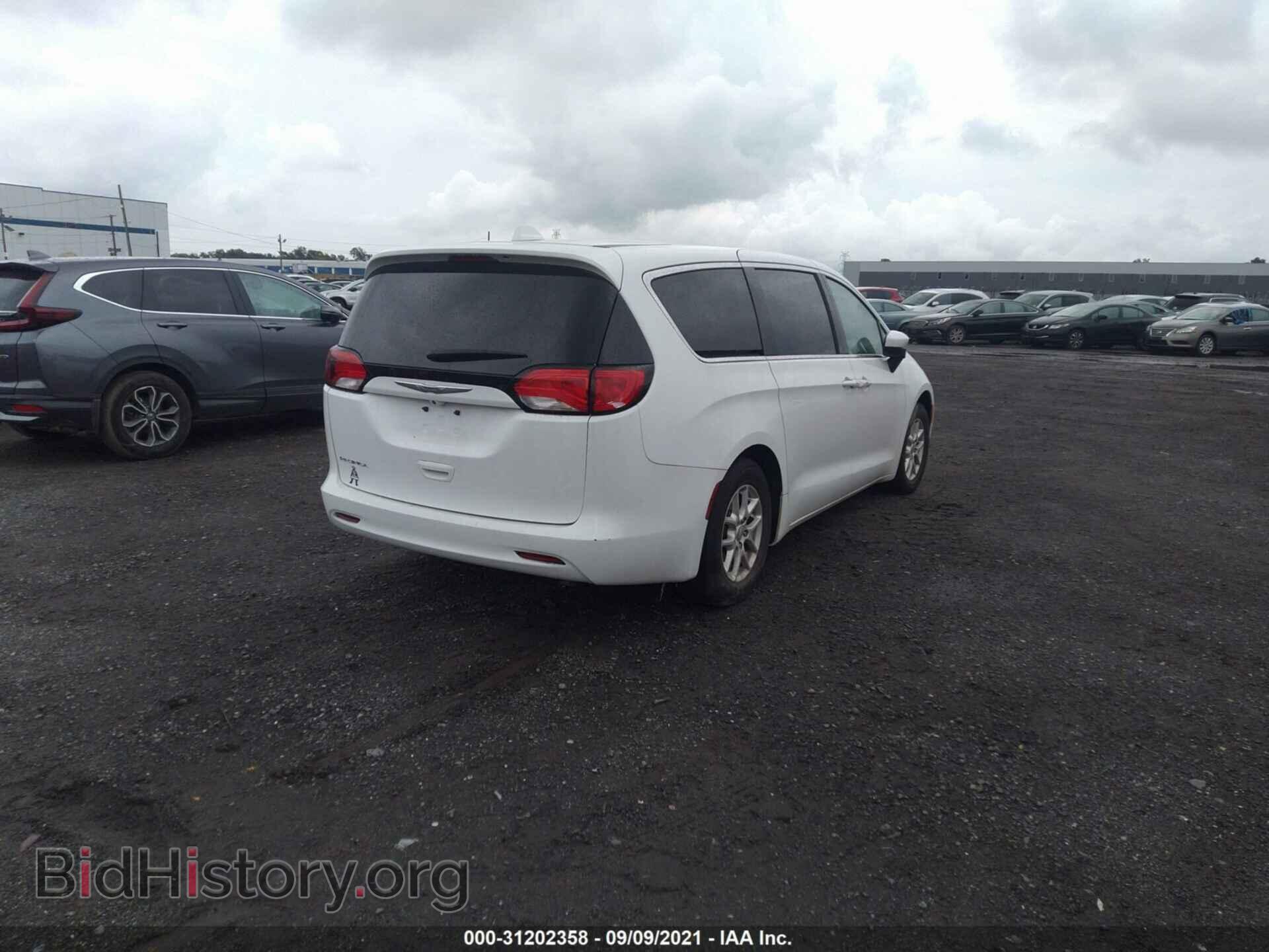 2017 CHRYSLER PACIFICA - VIN: 2C4RC1DG1HR620983 - Photo 4