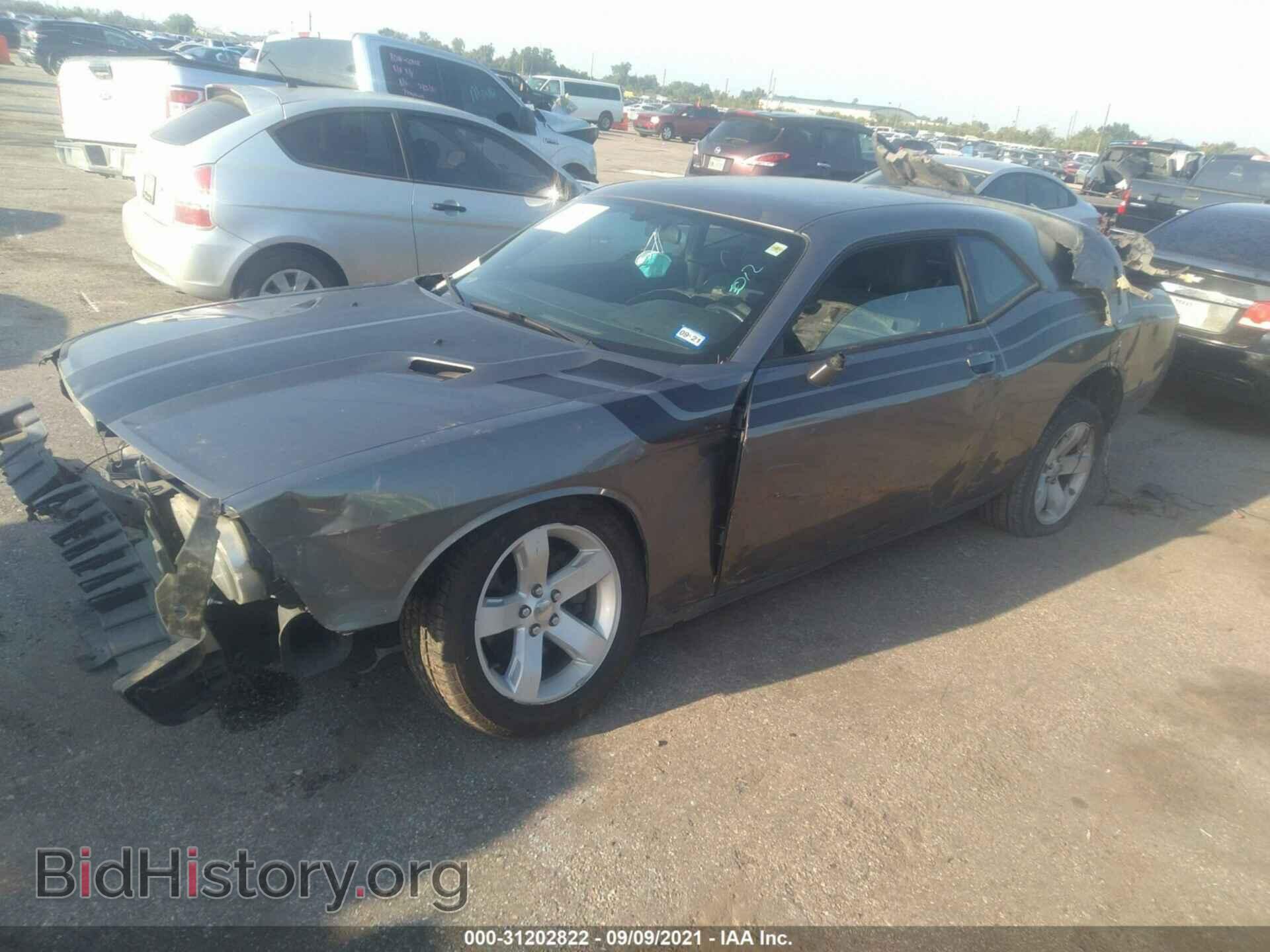 2012 DODGE CHALLENGER - VIN: 2C3CDYAG9CH180885 - Photo 2