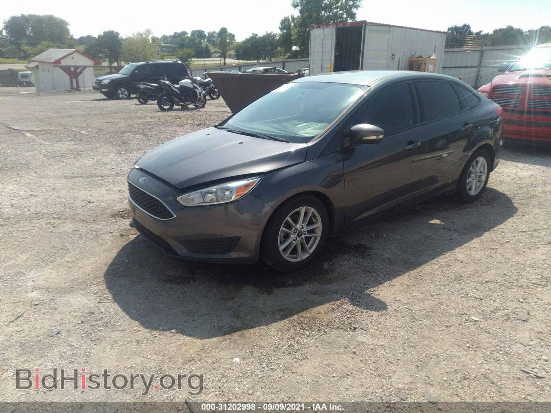 2016 FORD FOCUS - VIN: 1FADP3F26GL376546 - Фото 2