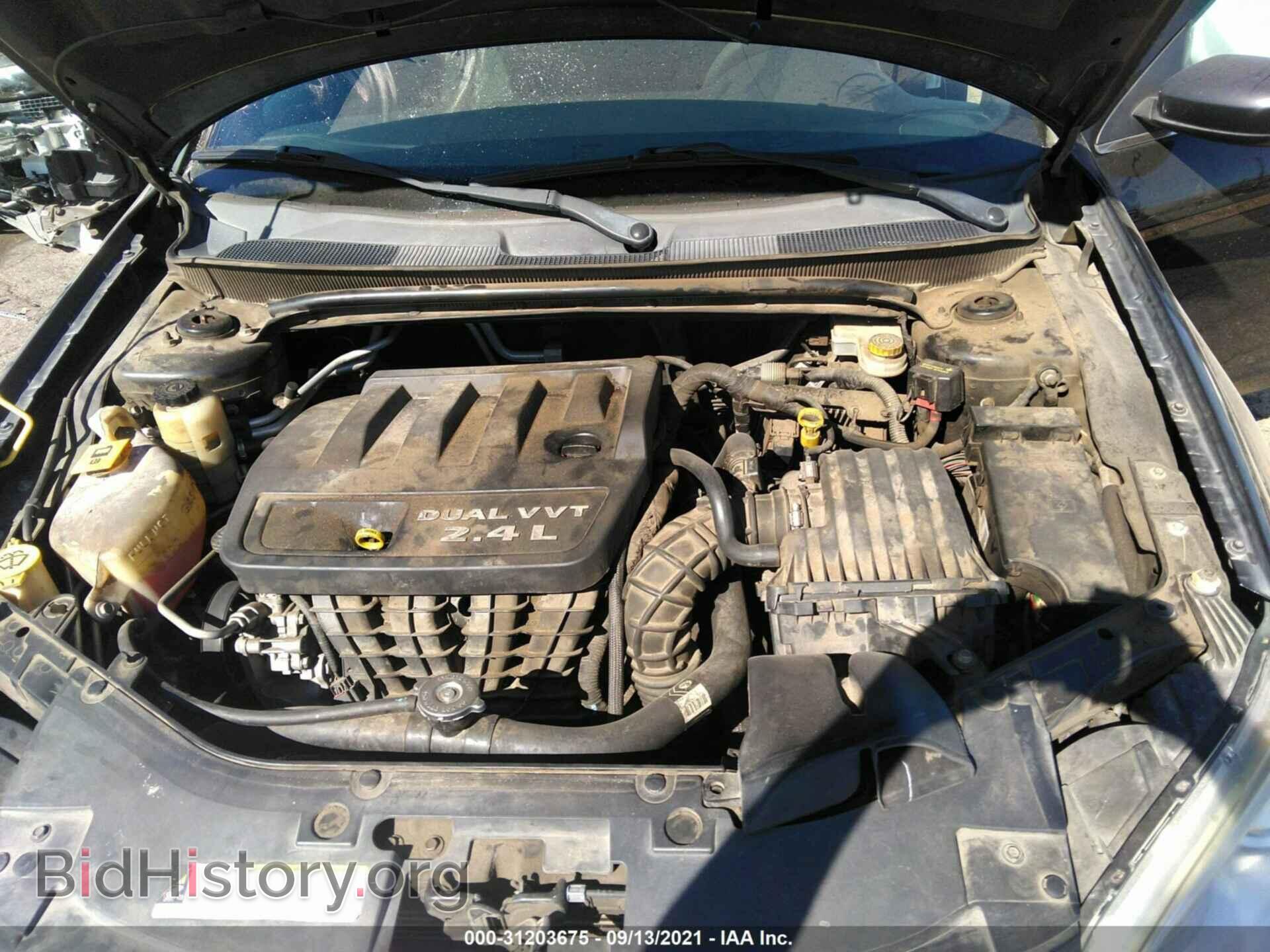 2012 CHRYSLER 200 - VIN: 1C3CCBAB2CN108308 - Фото 10