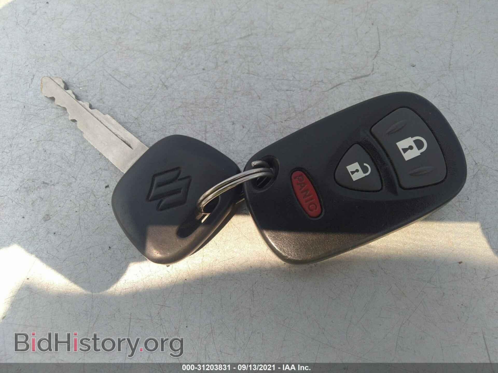 2011 SUZUKI SX4 - VIN: JS2YB5A38B6301270 - Photo 11