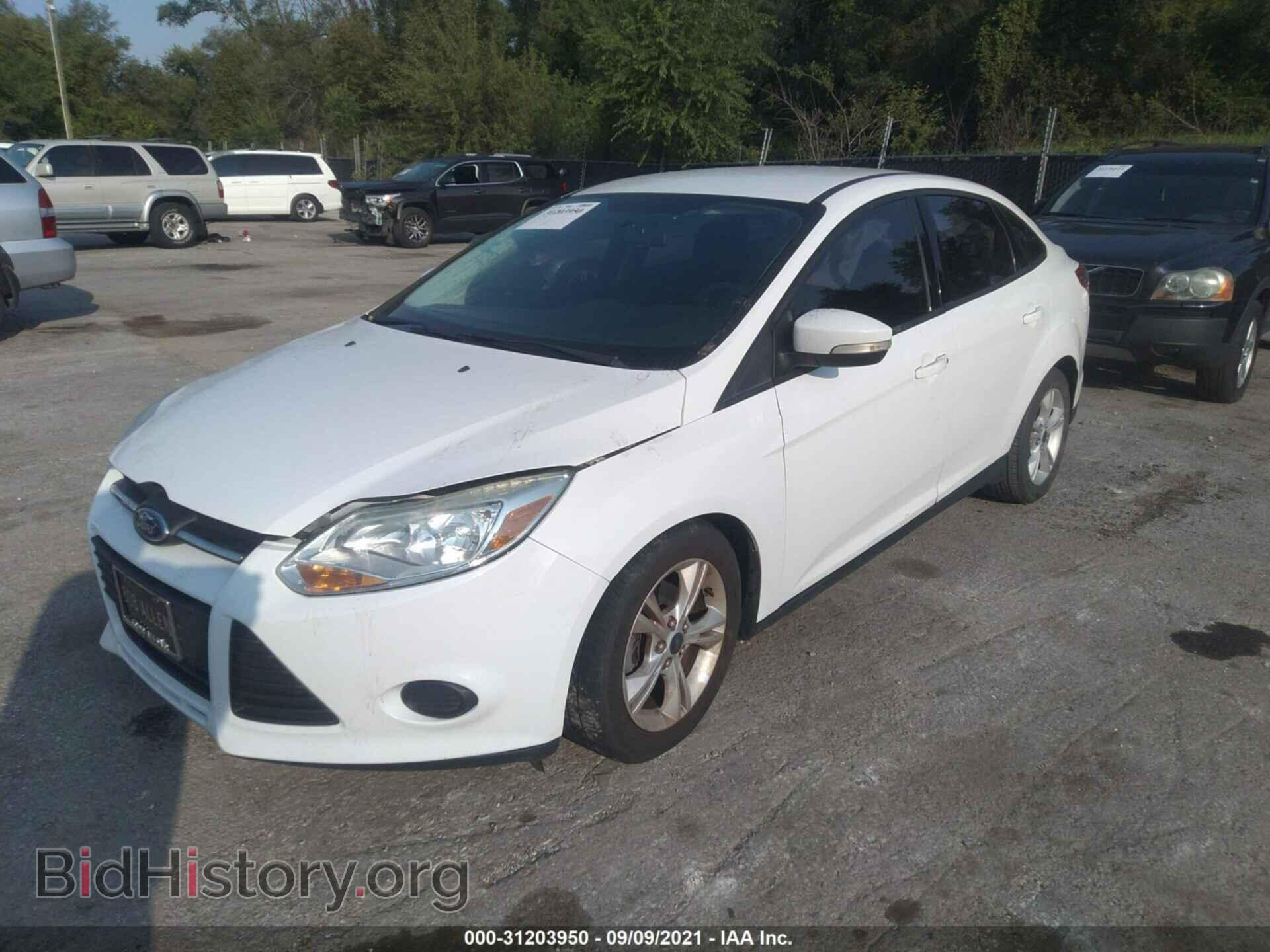 2014 FORD FOCUS - VIN: 1FADP3F2XEL460642 - Фото 2